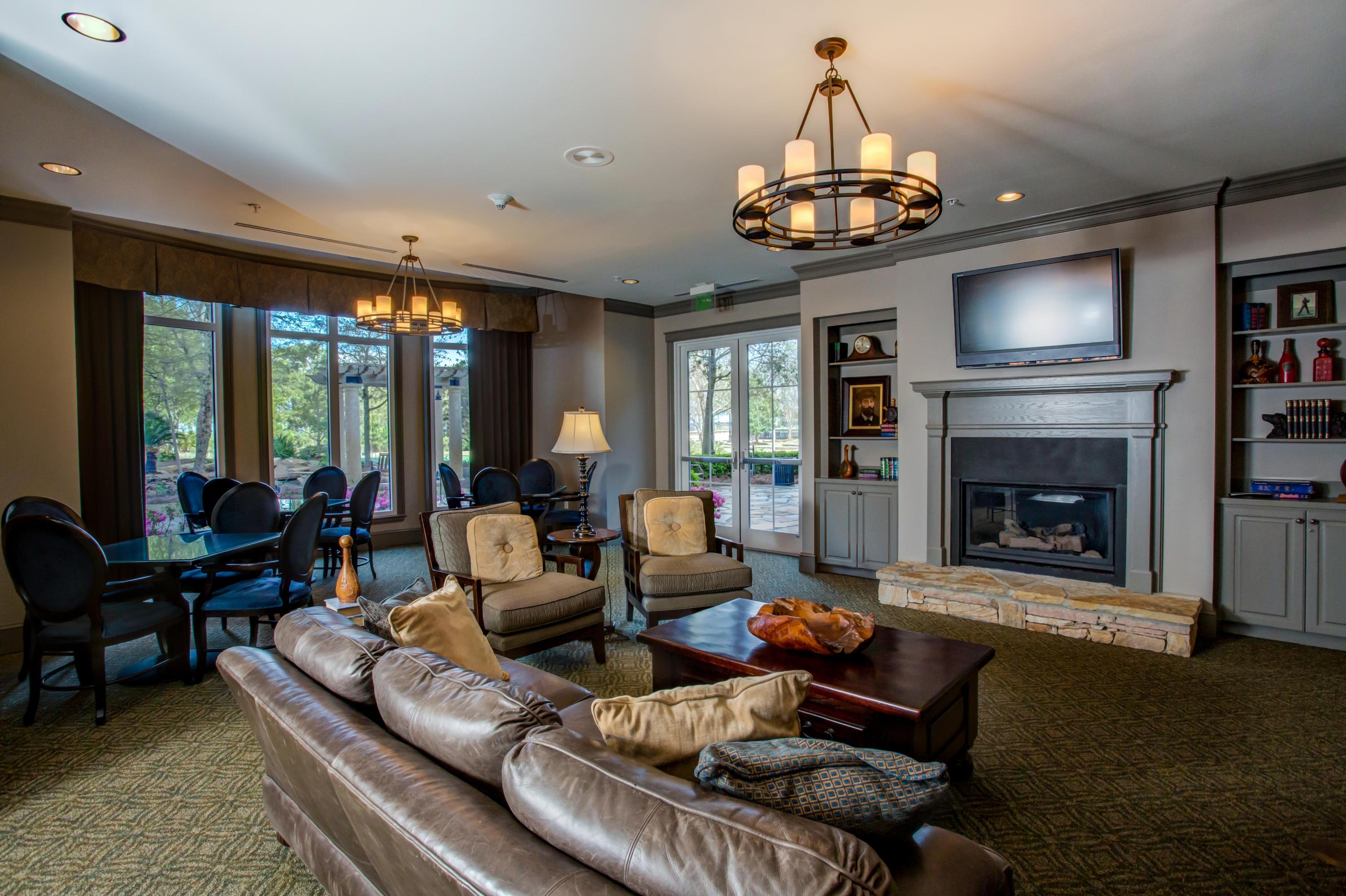 ONE WATER PLACE - Residential