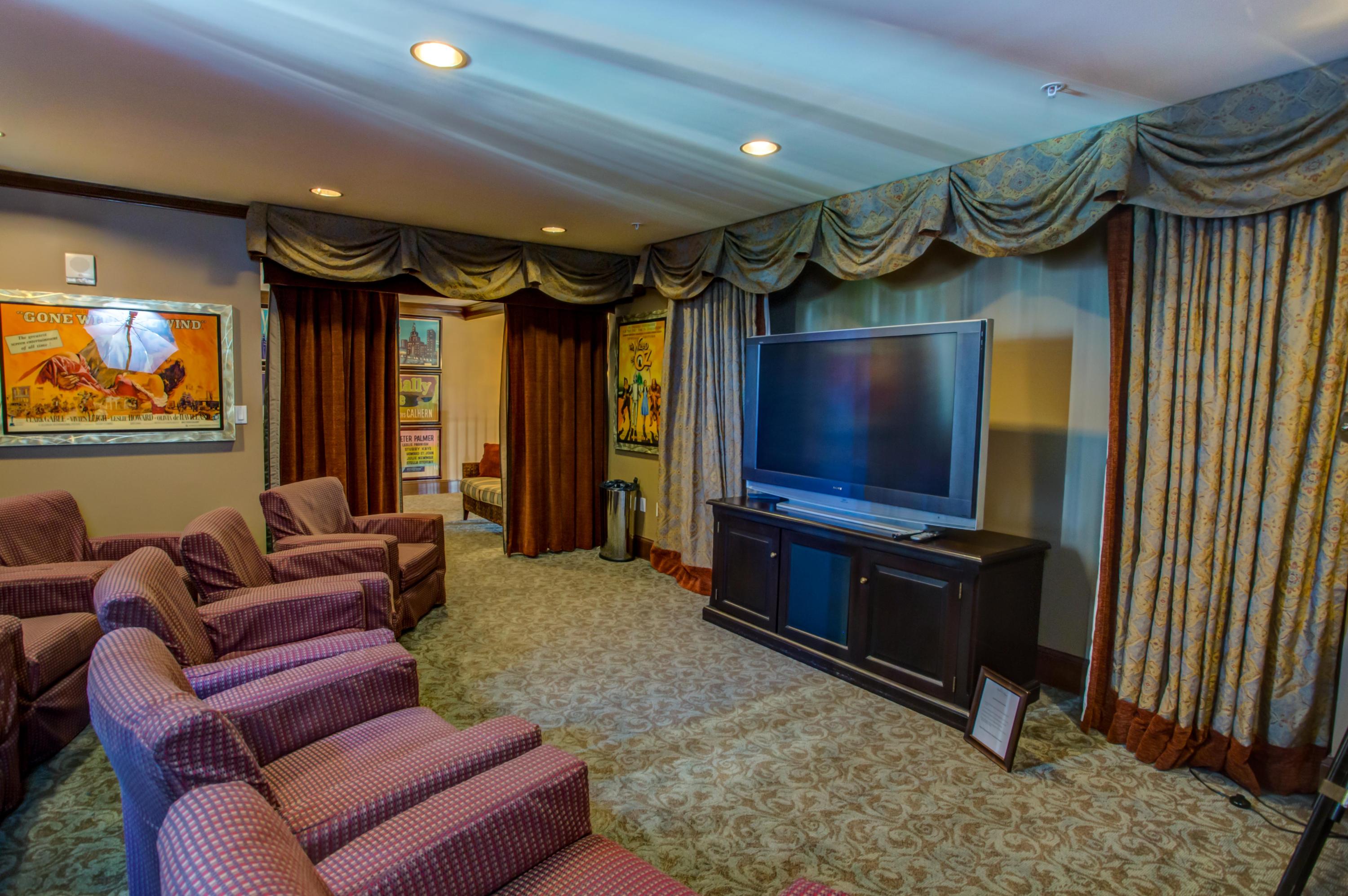 ONE WATER PLACE - Residential