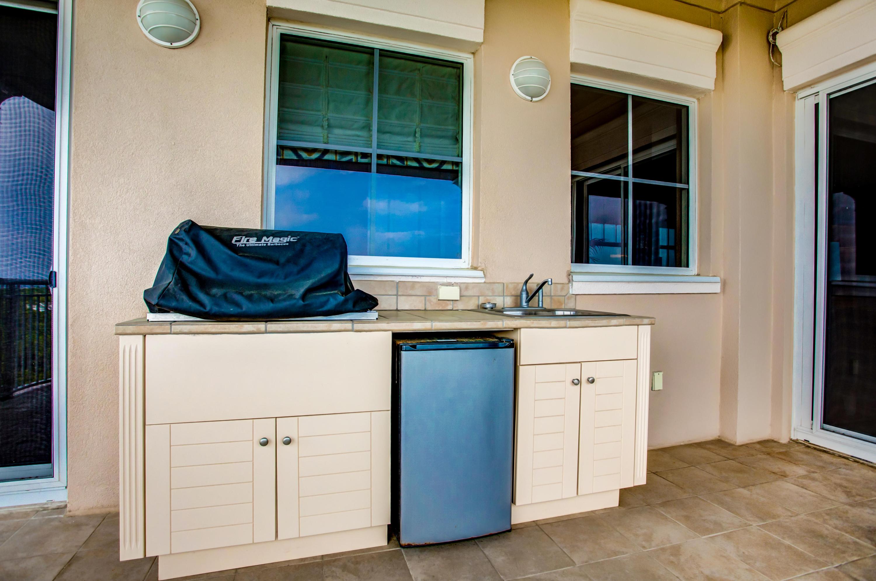 ONE WATER PLACE - Residential