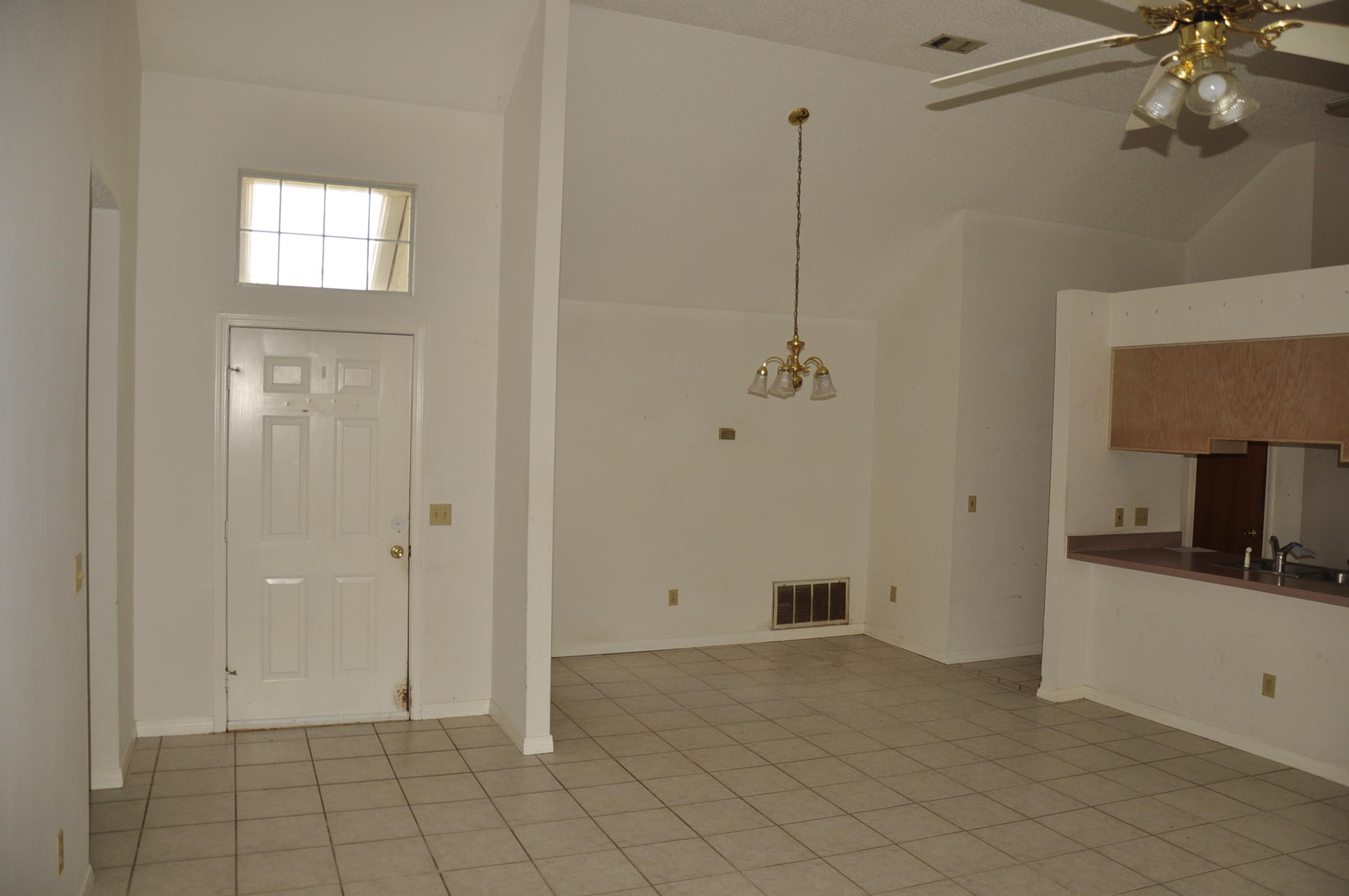 LAKE CHARLESTON - Residential