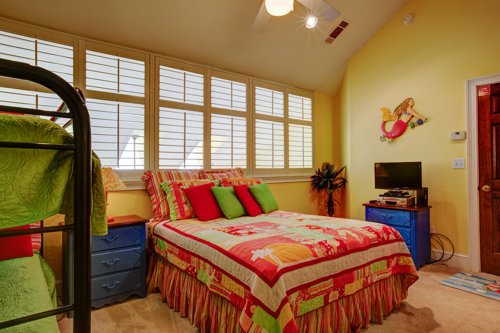 CRYSTAL DUNES - Residential