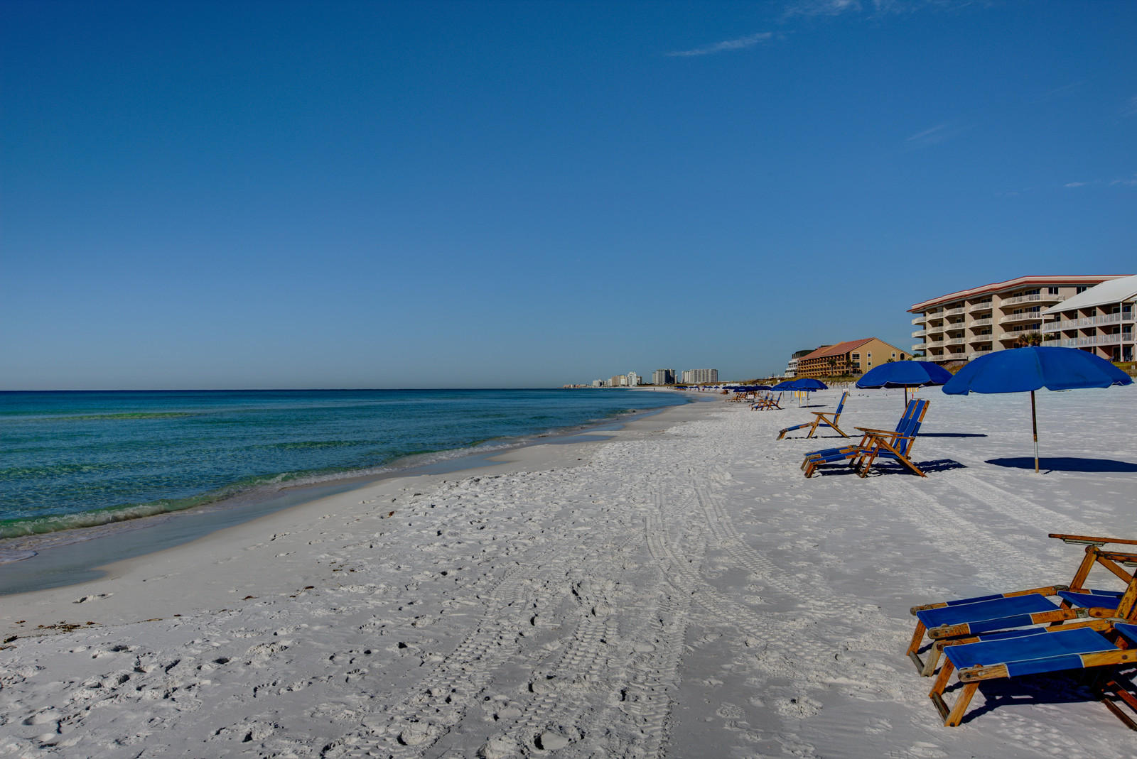 CRYSTAL DUNES - Residential