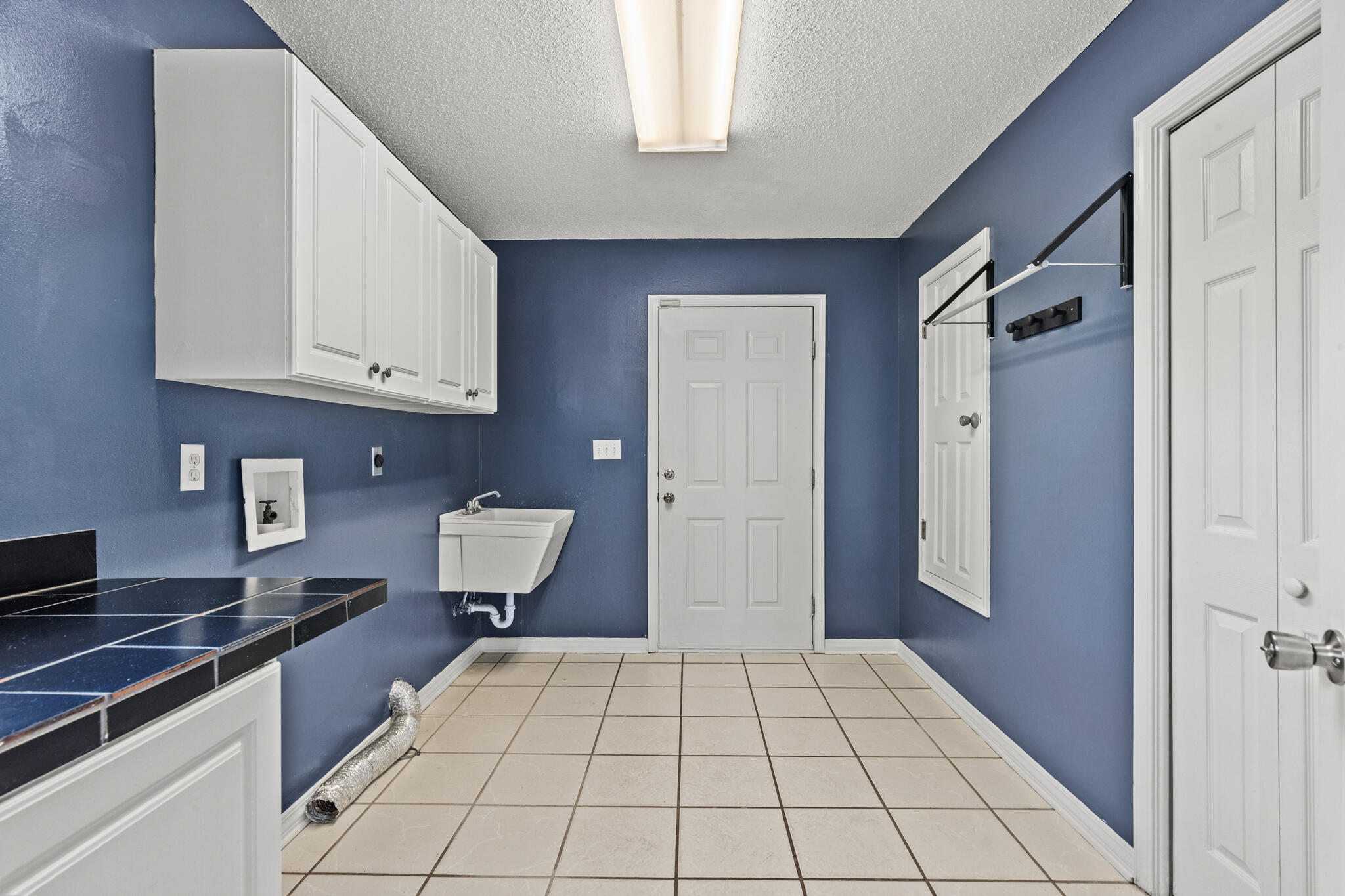 STEEPLECHASE PH 3 - Residential Lease