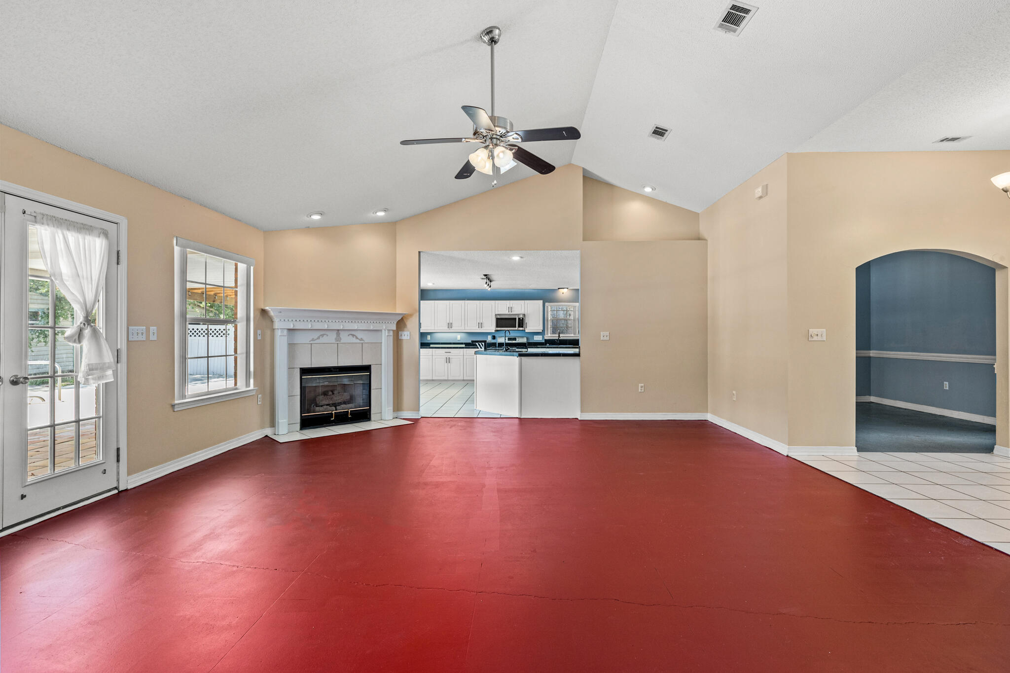 STEEPLECHASE PH 3 - Residential Lease