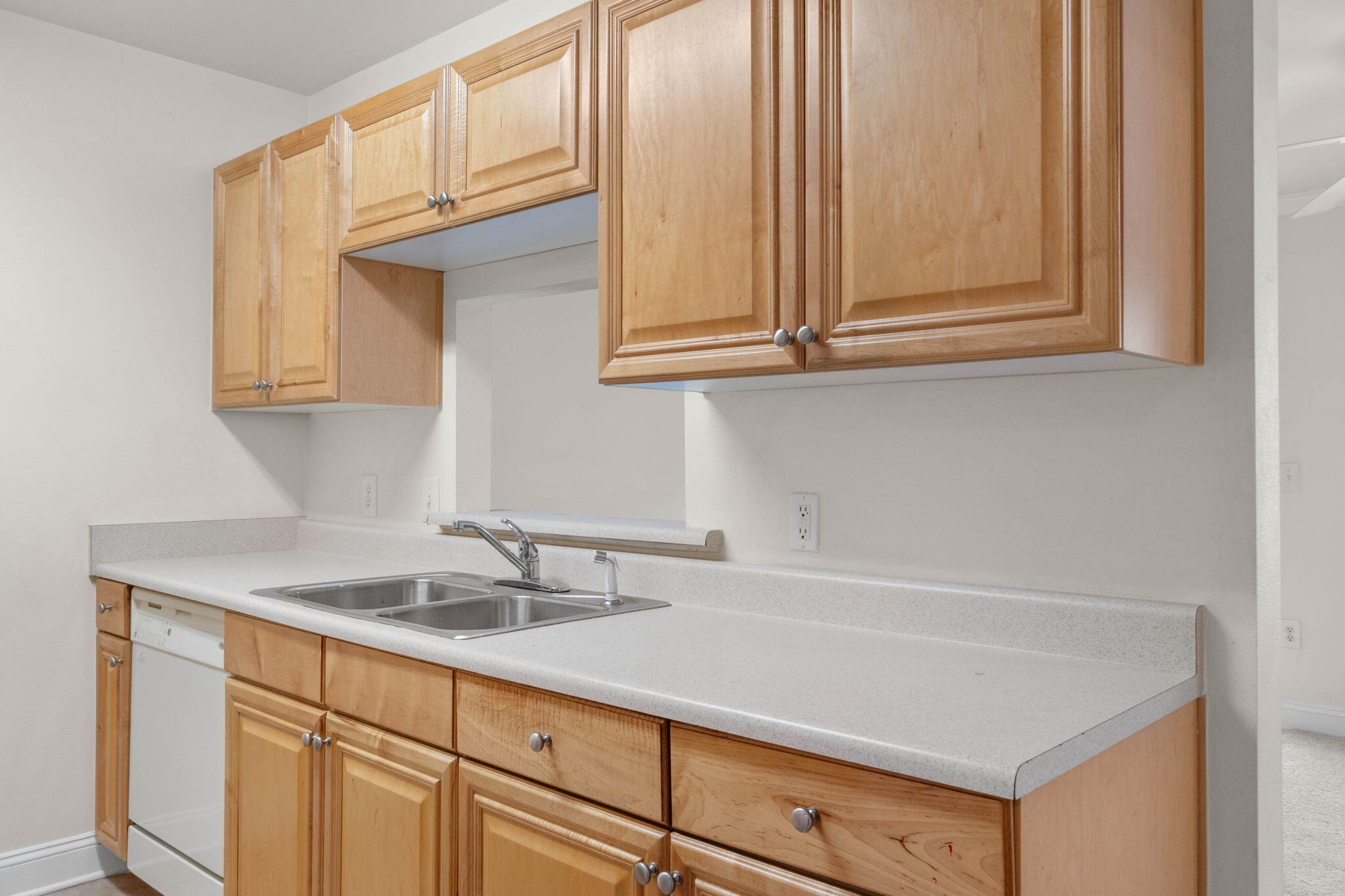 EAGLES LANDING S/D - Residential Lease