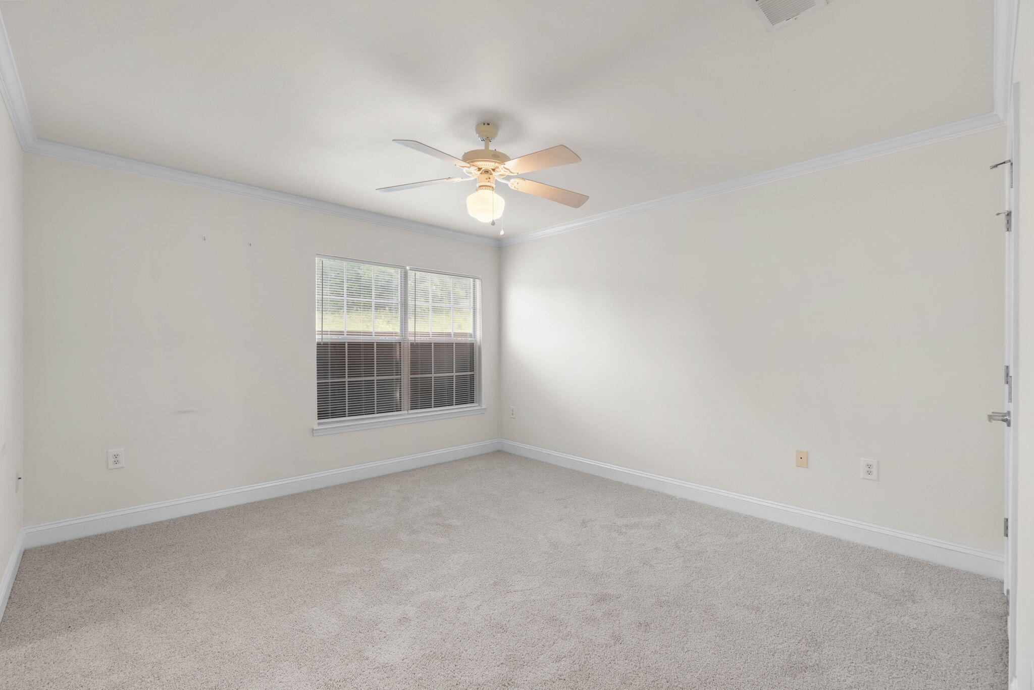 EAGLES LANDING S/D - Residential Lease