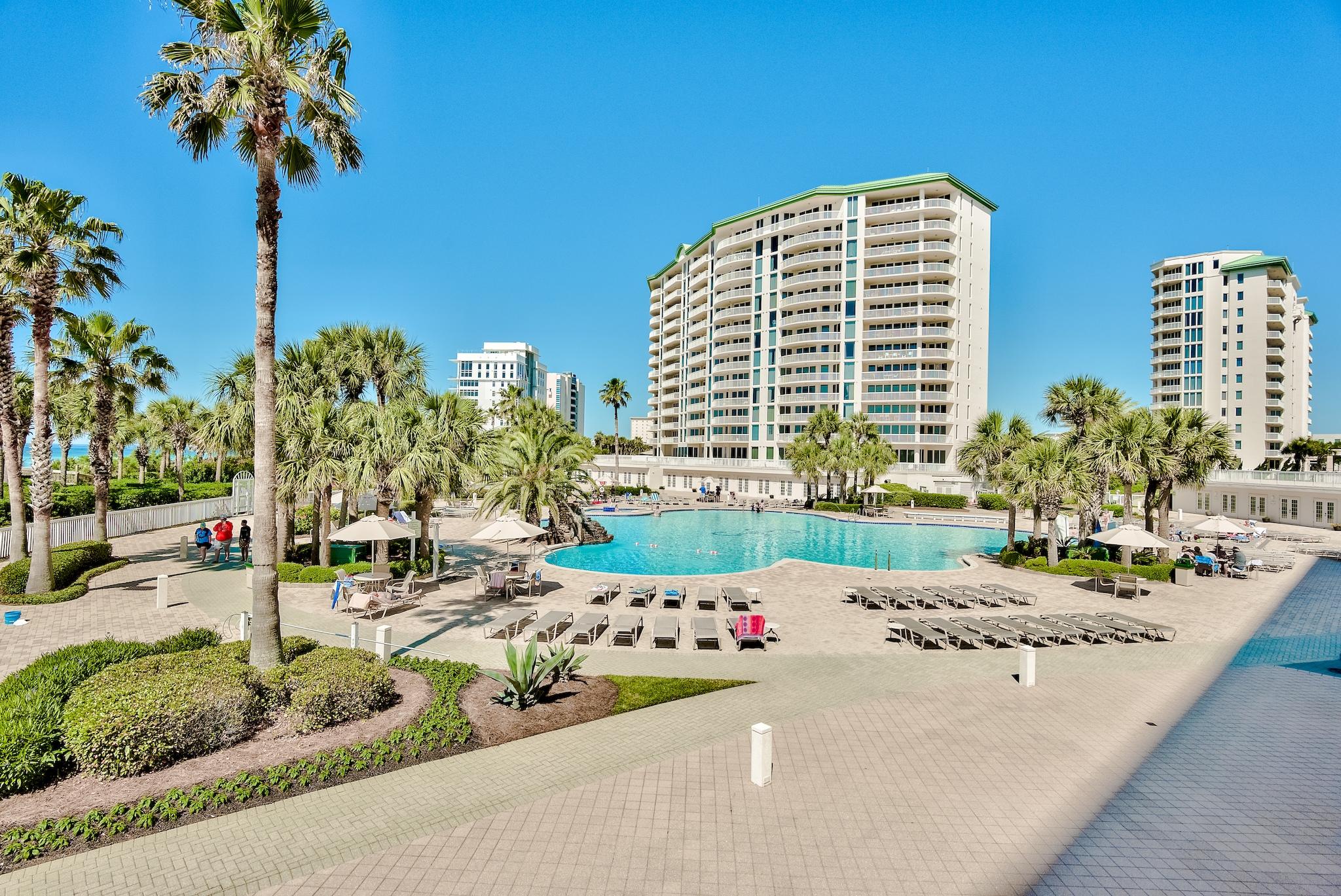 ST. THOMAS AT SILVER SHELLS - Residential