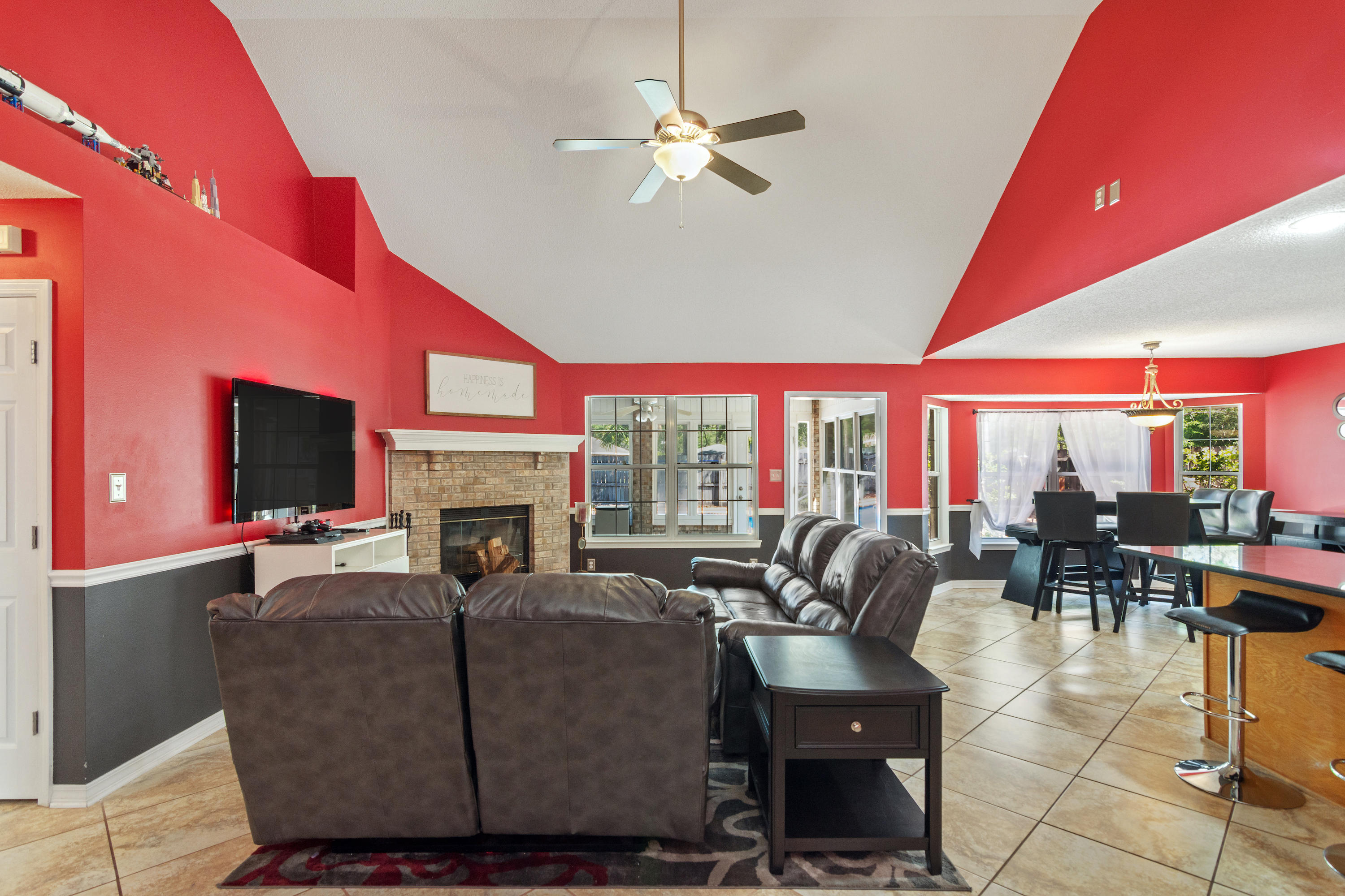 CORONADO VILLAGE PH 2 - Residential