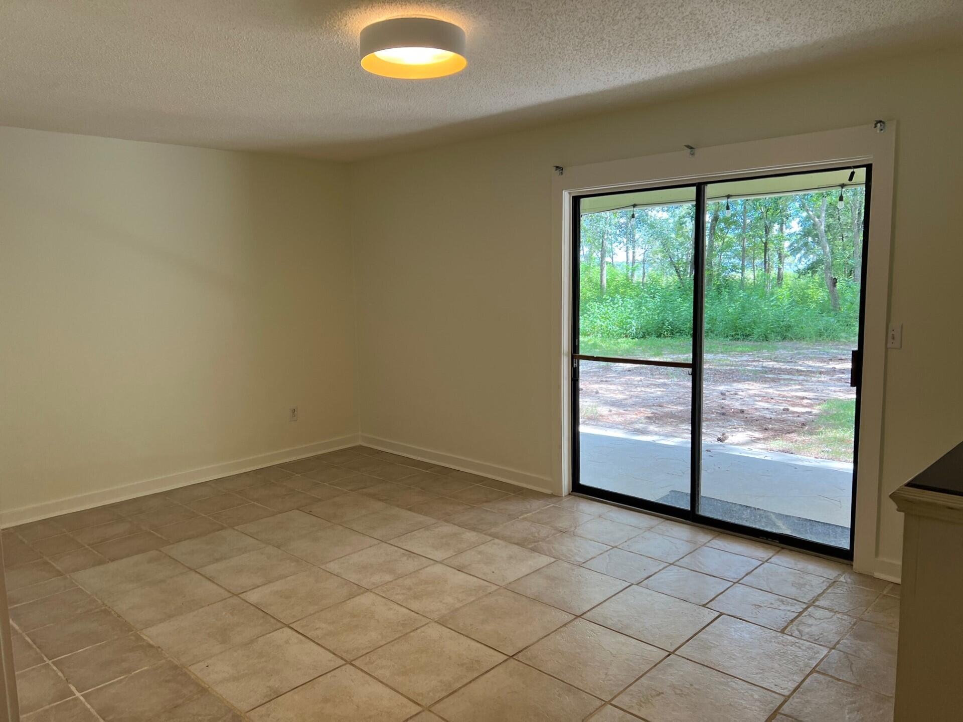 N/A - Residential Lease