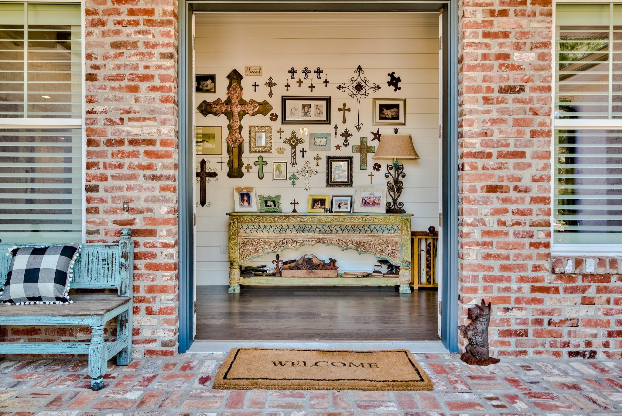 WINDSOR FOREST - Residential