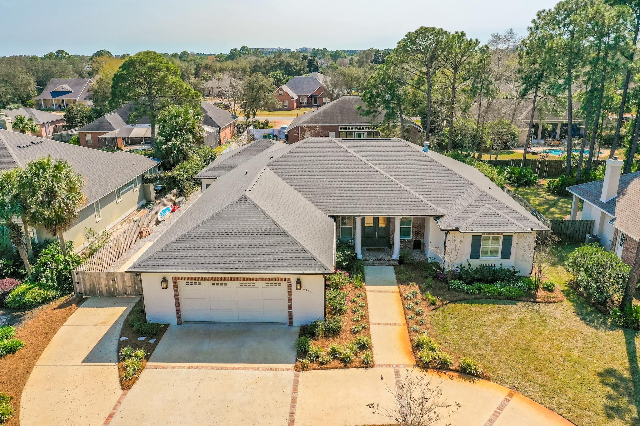 WINDSOR FOREST - Residential