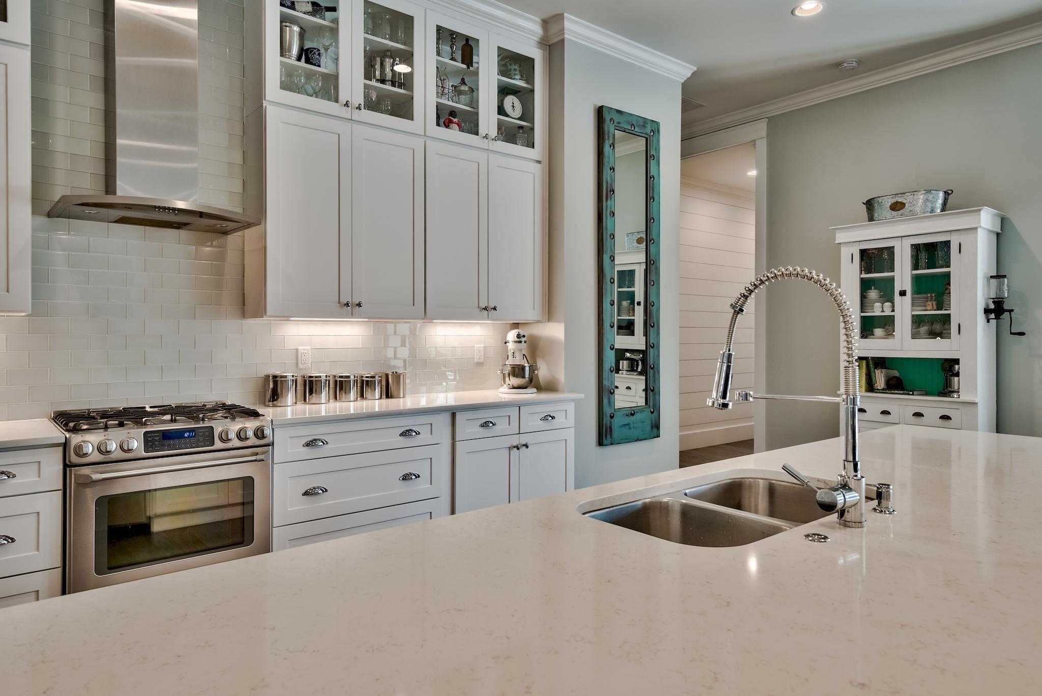 WINDSOR FOREST - Residential