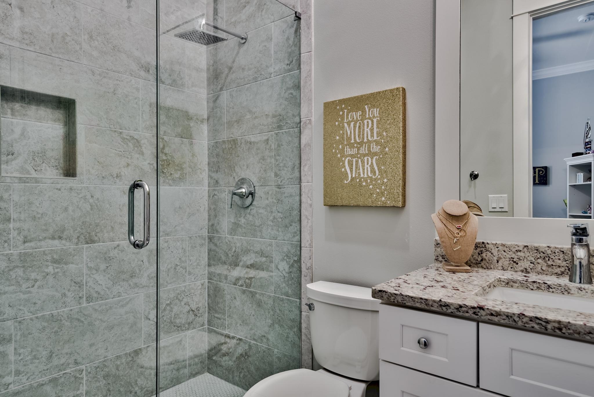 WINDSOR FOREST - Residential