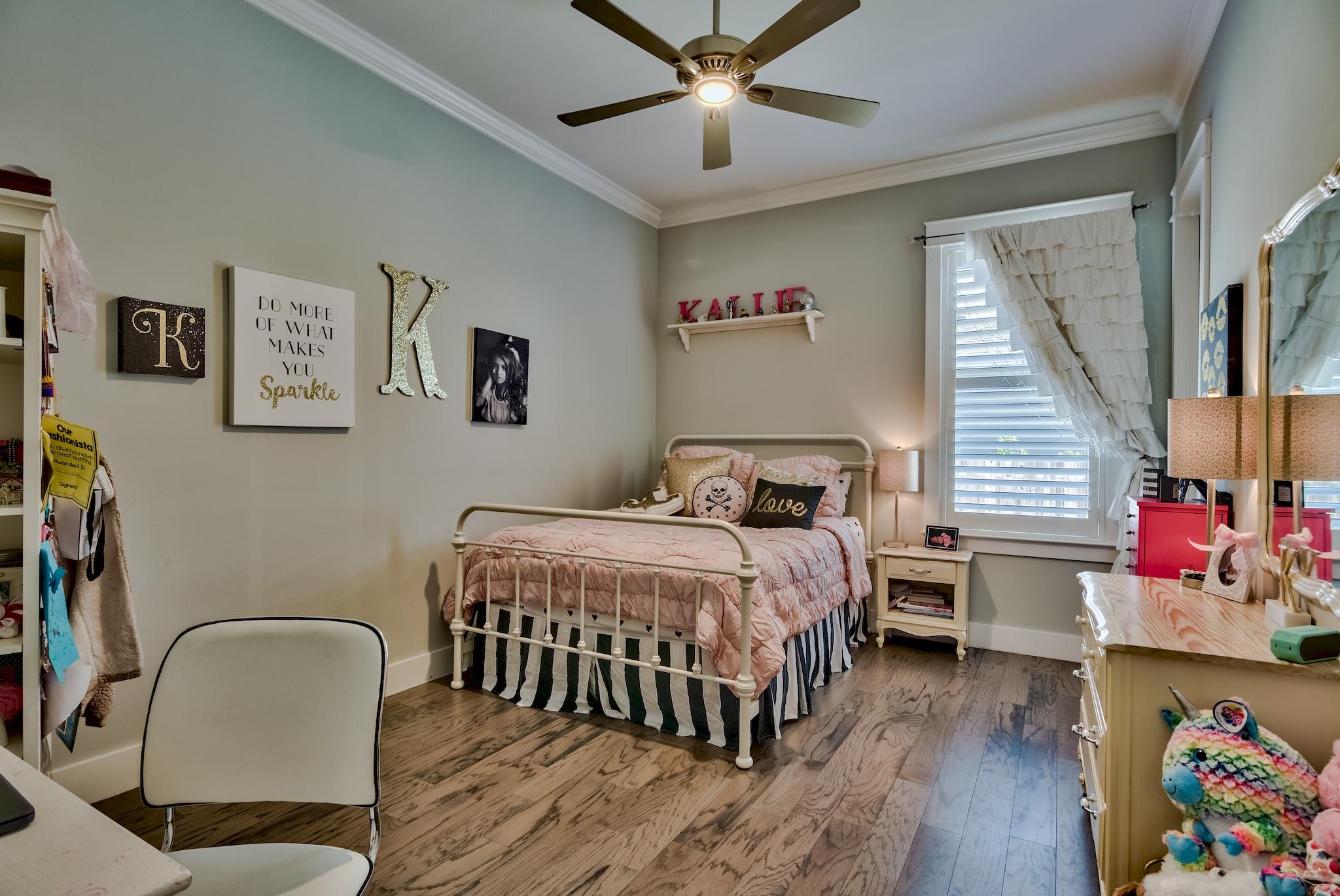 WINDSOR FOREST - Residential