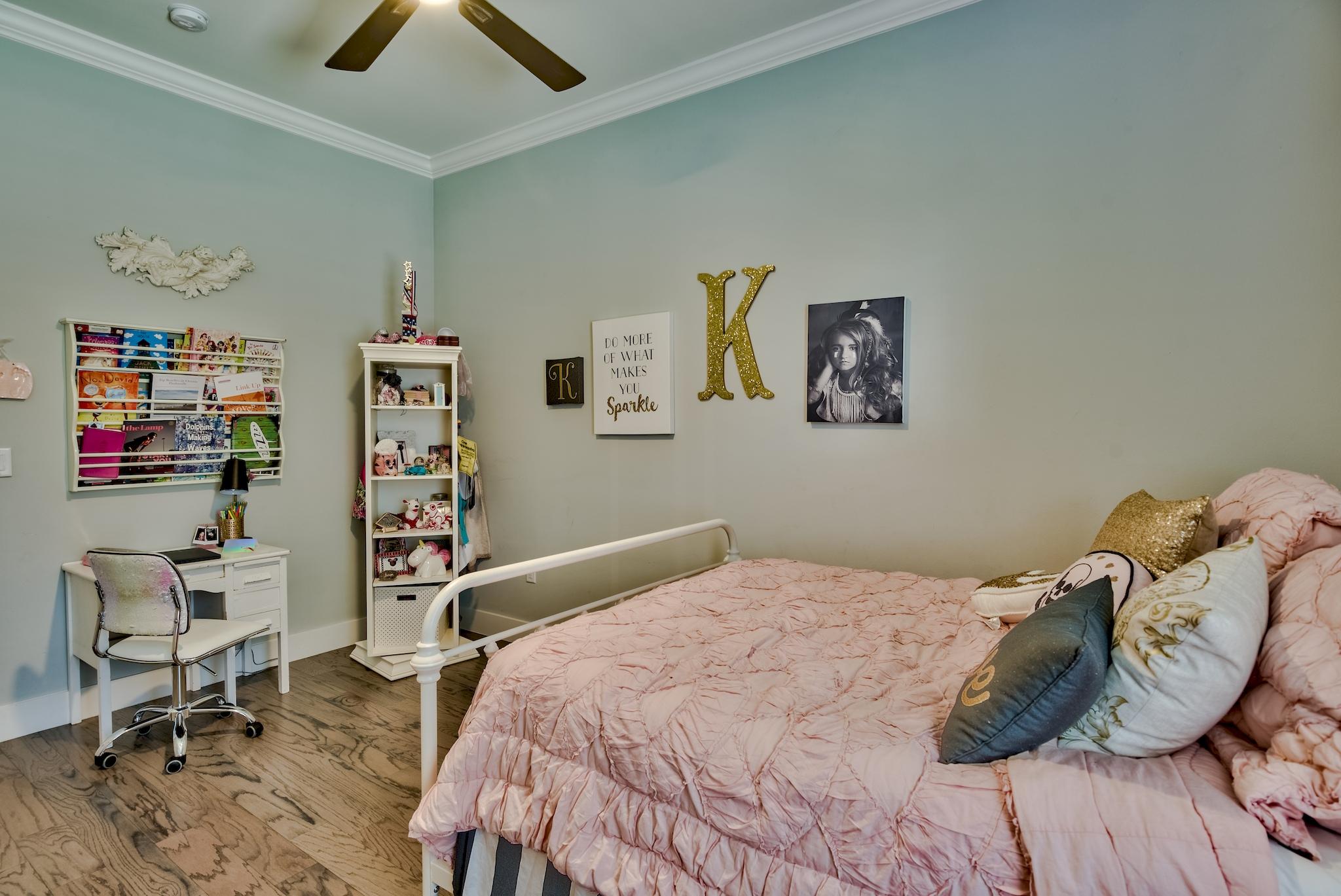 WINDSOR FOREST - Residential