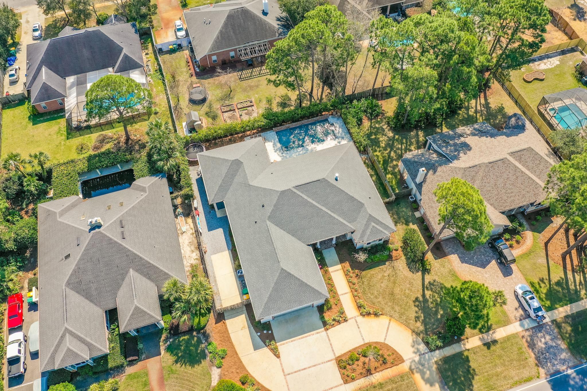 WINDSOR FOREST - Residential