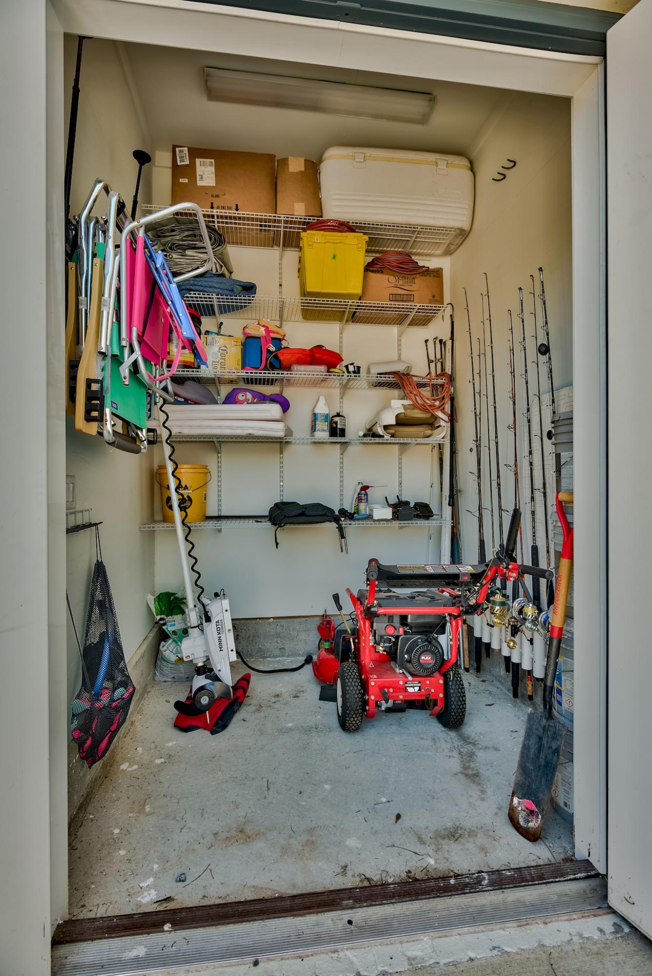 WINDSOR FOREST - Residential