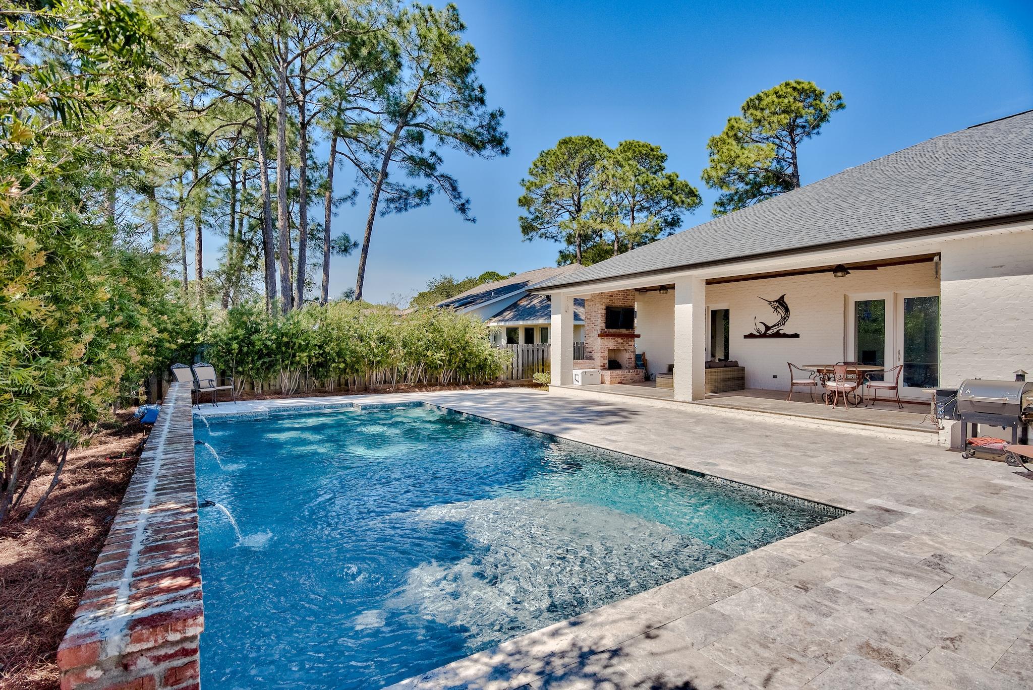 WINDSOR FOREST - Residential