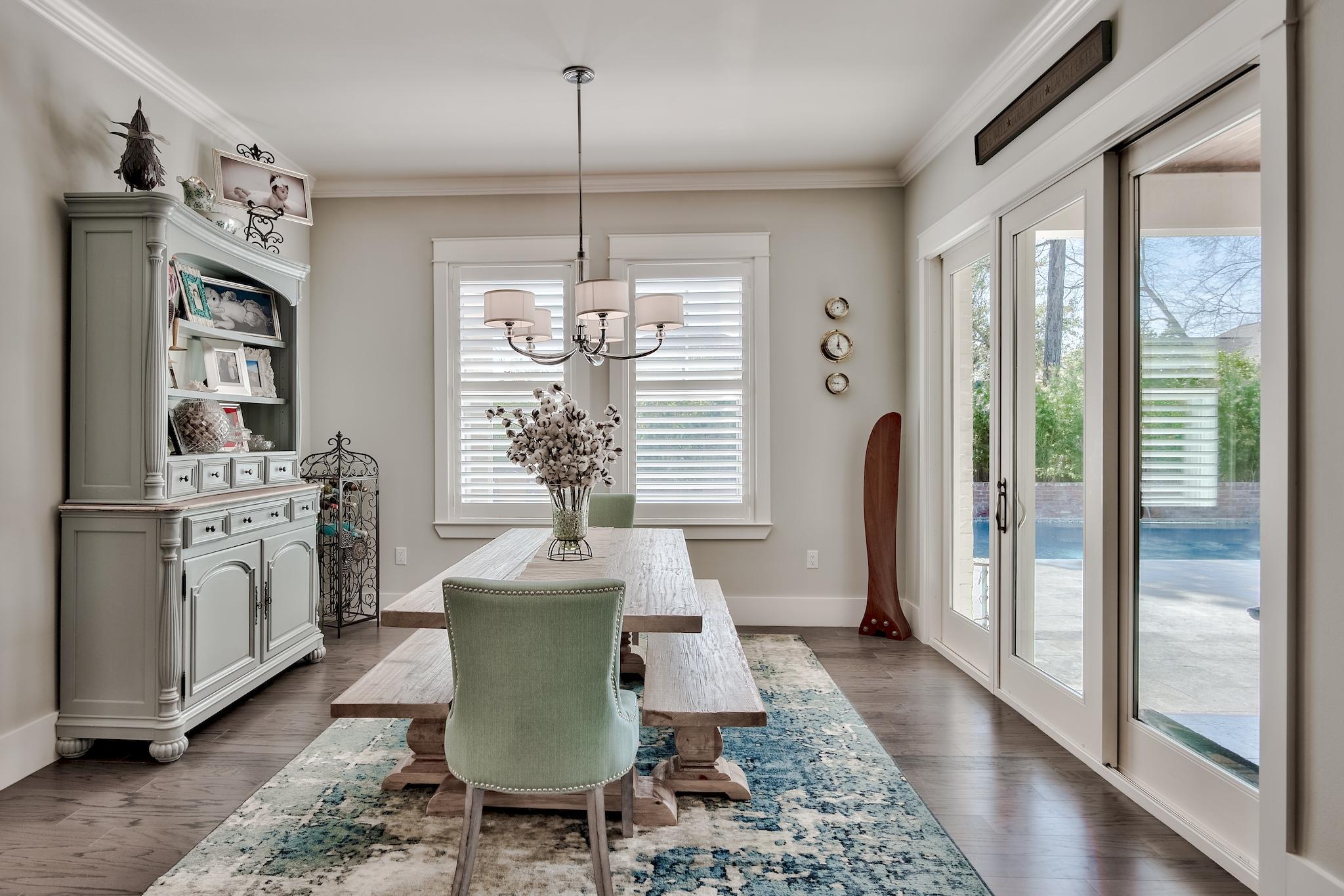 WINDSOR FOREST - Residential