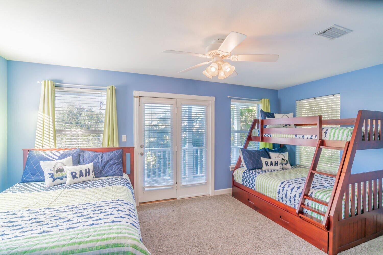 SUNRISE BEACH - Residential