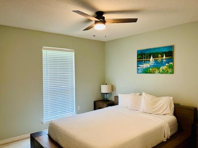 HAMPTON RIDGE ESTATES - Residential Lease