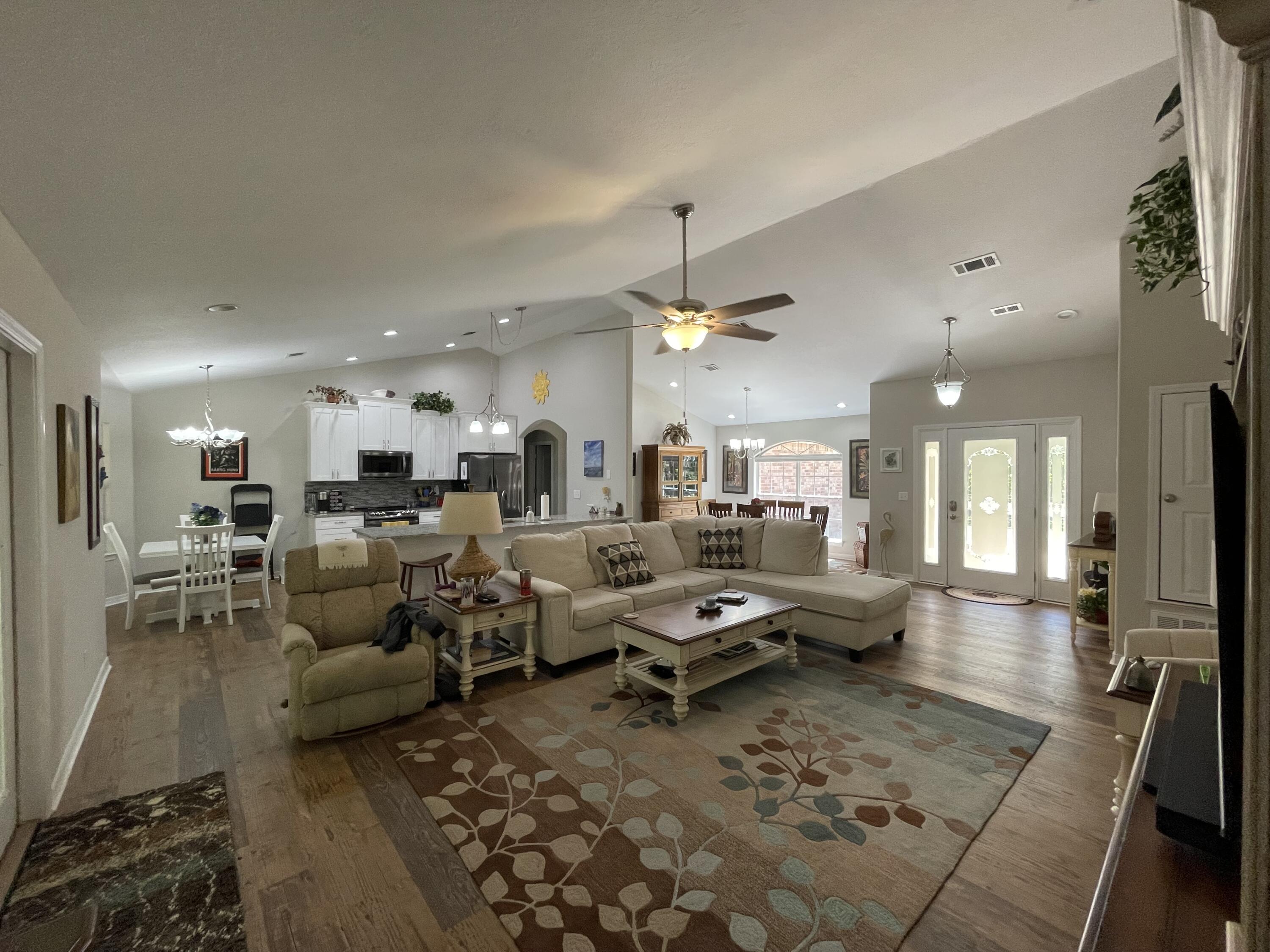 The Oaks Unrecorded - Residential