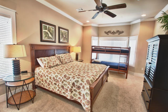 BLUE MOUNTAIN BEACH - Residential