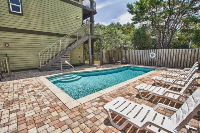 BLUE MOUNTAIN BEACH - Residential