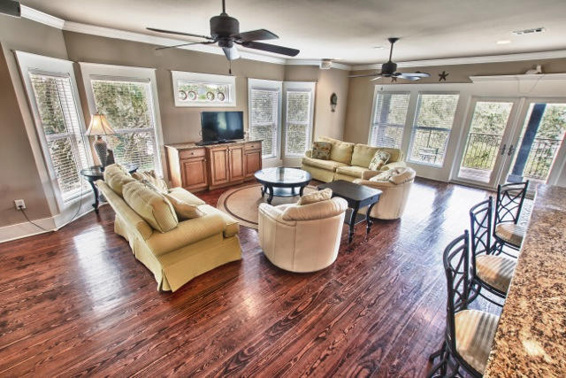 BLUE MOUNTAIN BEACH - Residential