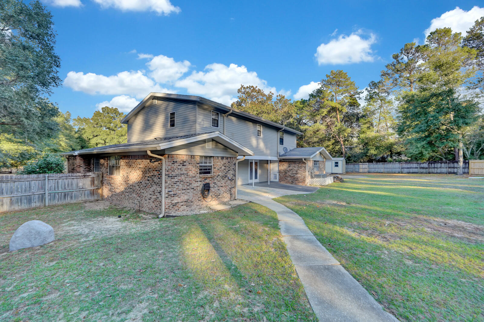 ROCKY BAYOU ESTATES 03 - Residential