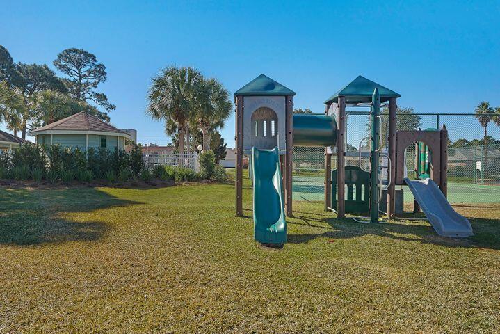 TREETOPS AT BAYSIDE PH 2 - Residential