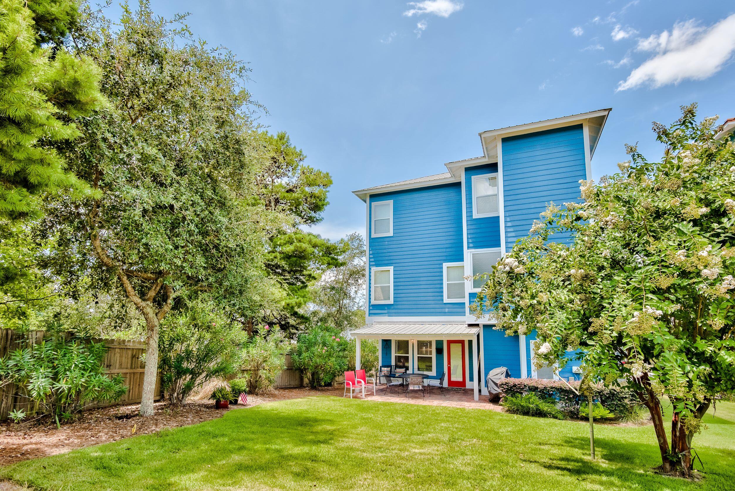 VILLAGE AT BLUE MOUNTAIN BEACH - Residential