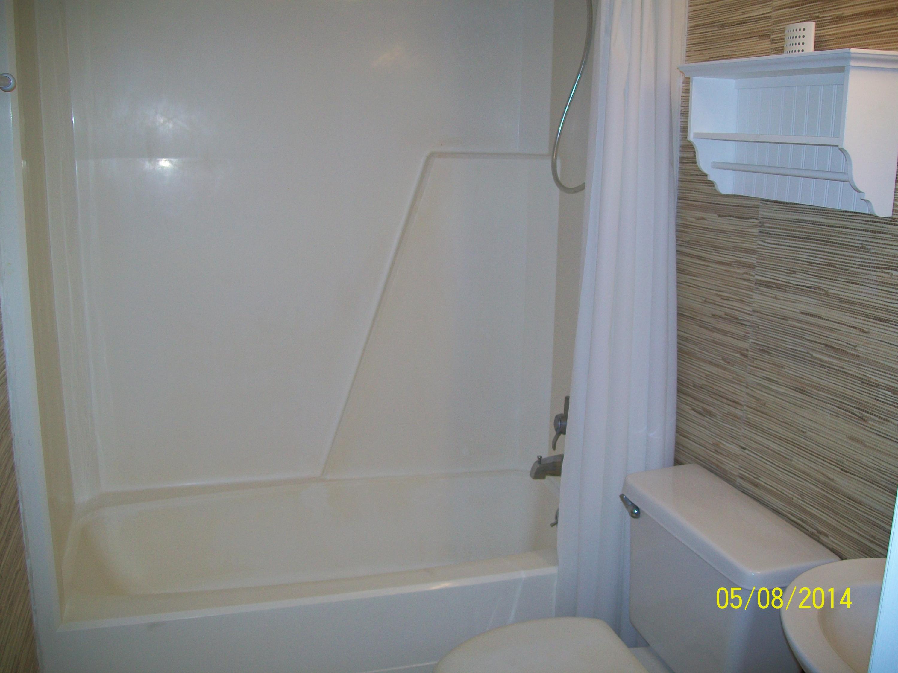 FINISTERRA CONDO - Residential Lease