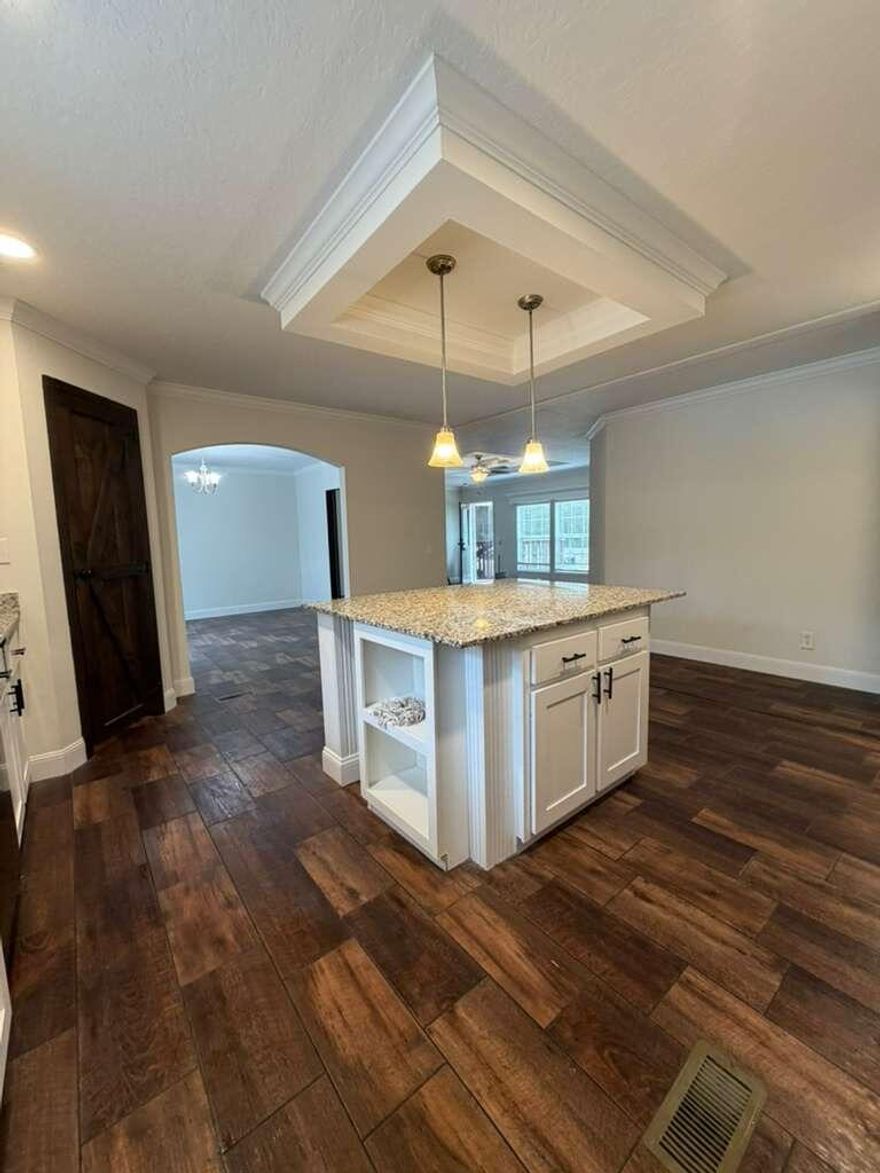 100% Move in ready!!! Freeport 20 Minutes to beach!! Pool/Jacuzzi home on 2 acres! 2019 Built 4/2 2200 feet Great workshop or garage and outbuilding like new ...This one will be gone fast!!!!