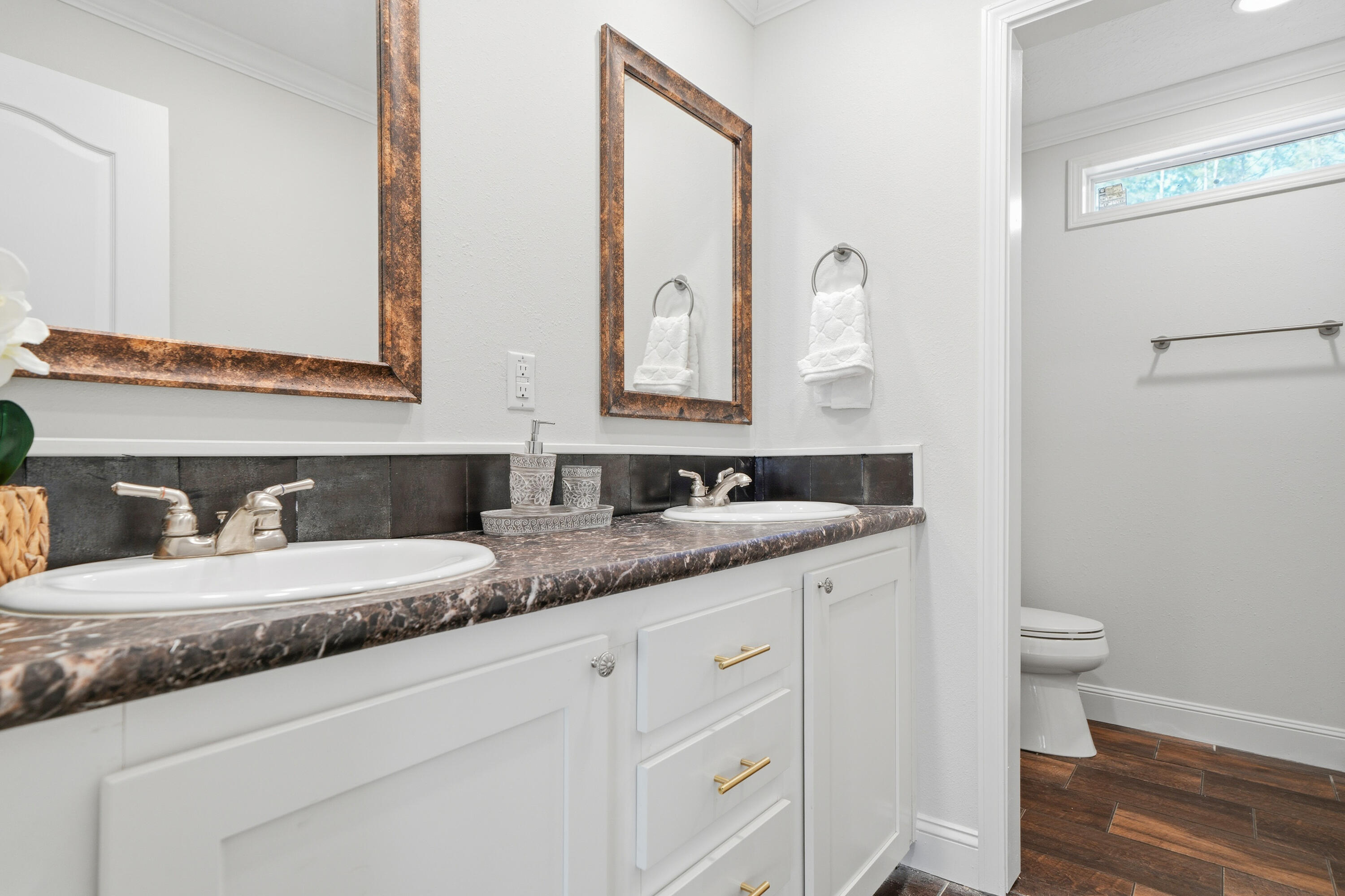 FREEPORT TOWN OF - Residential