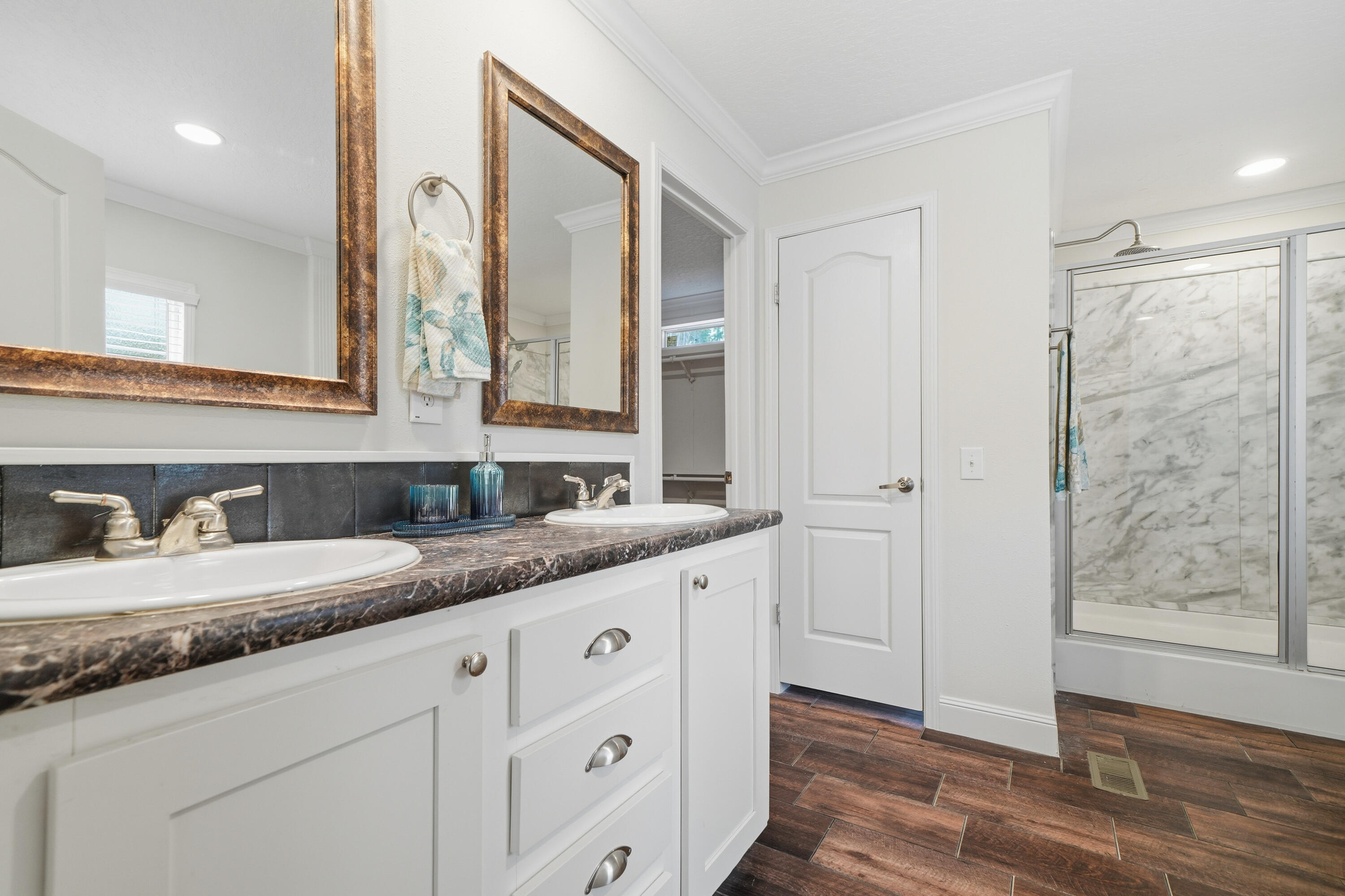 FREEPORT TOWN OF - Residential