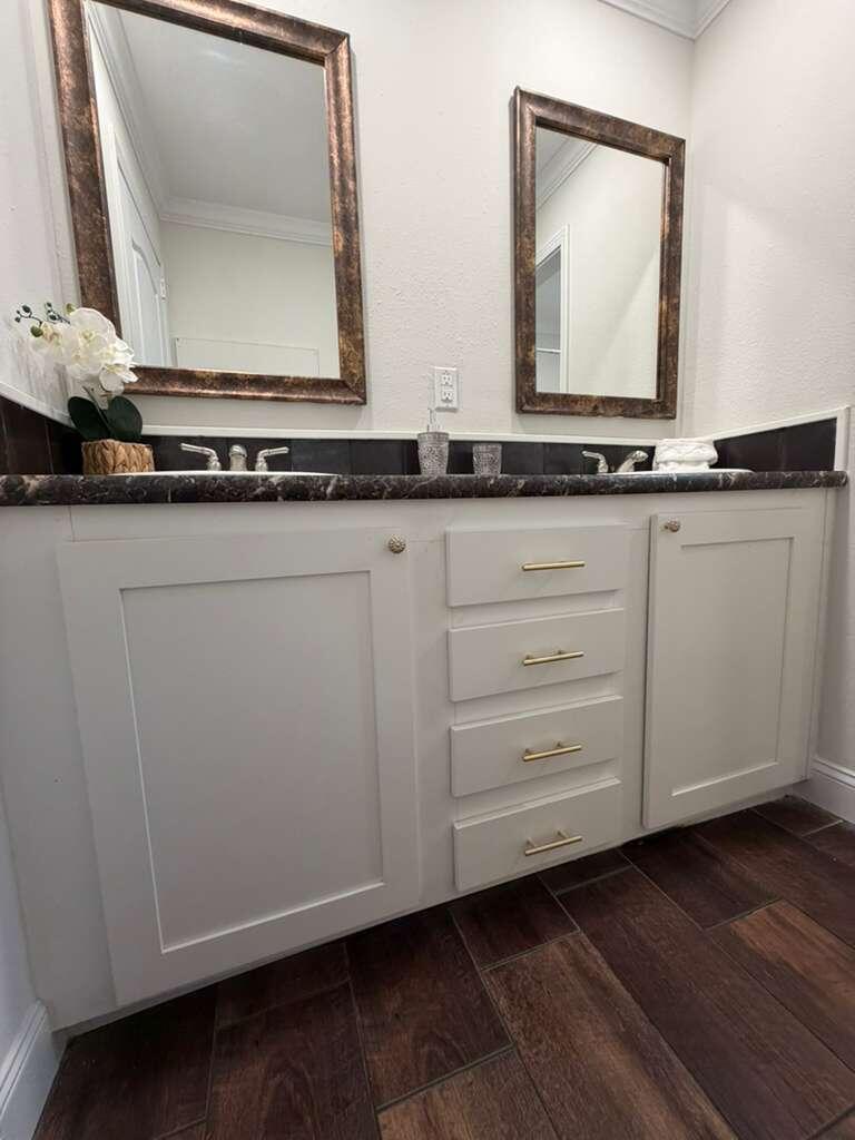 FREEPORT TOWN OF - Residential