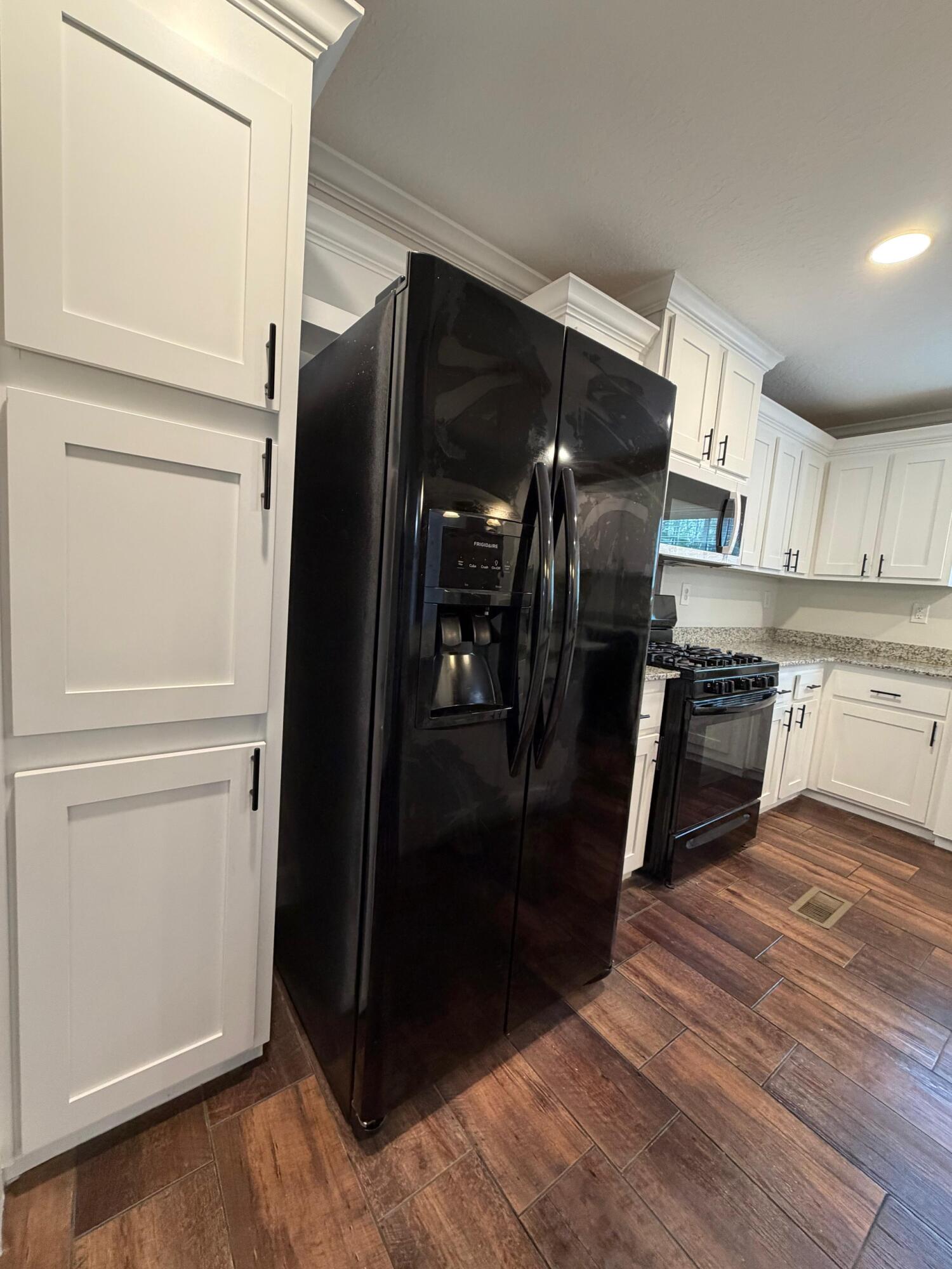 FREEPORT TOWN OF - Residential