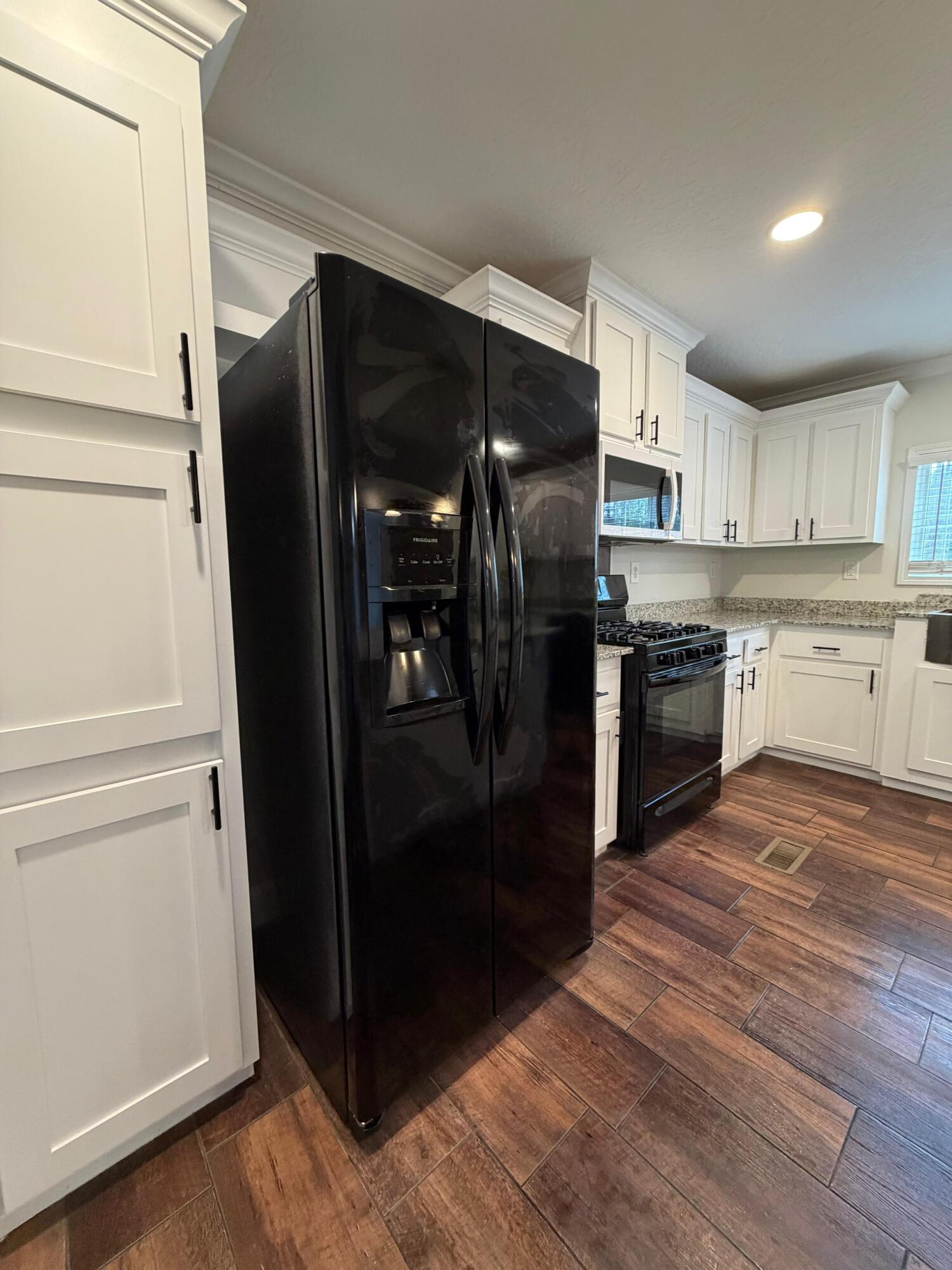 FREEPORT TOWN OF - Residential