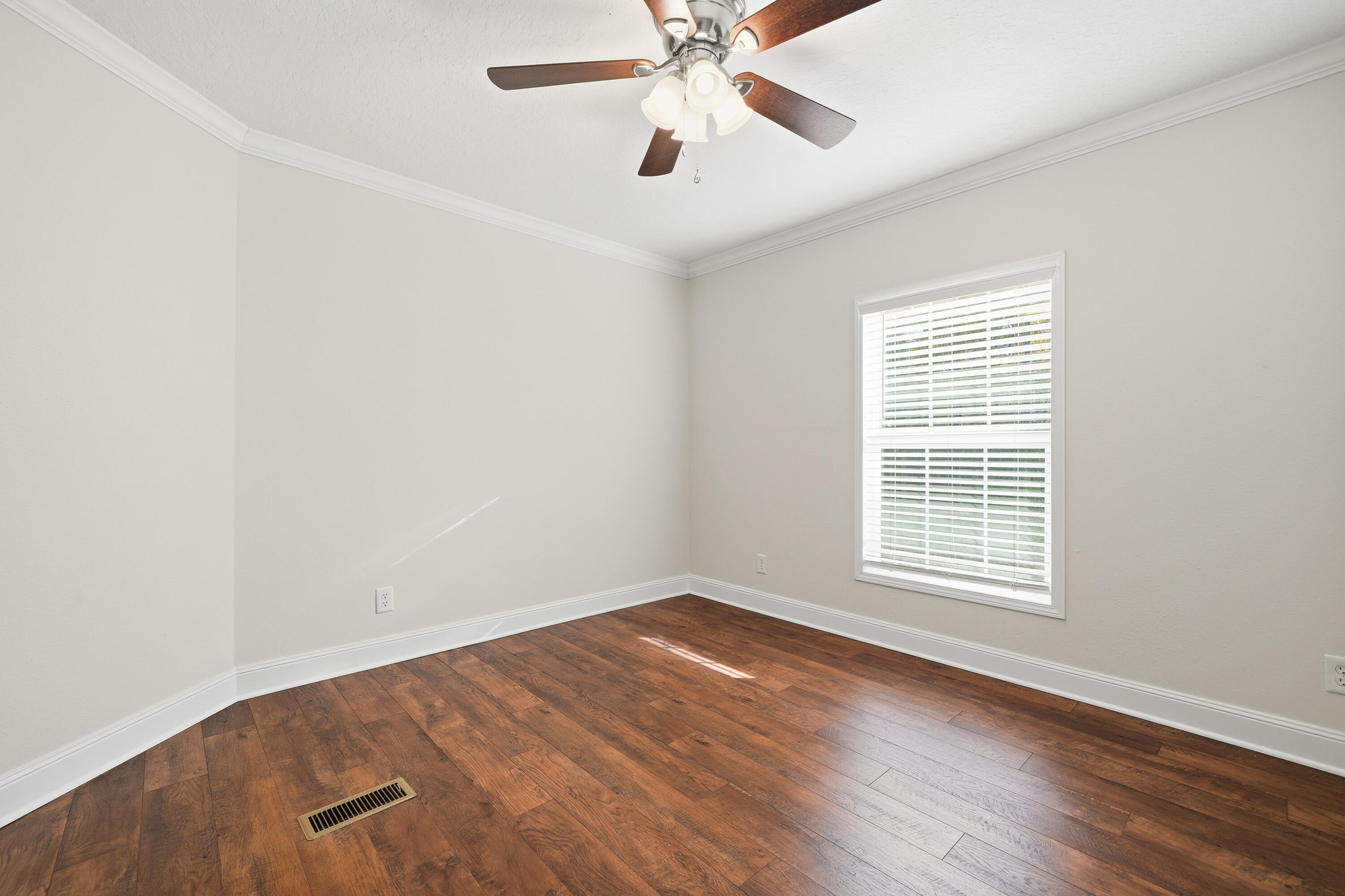 FREEPORT TOWN OF - Residential