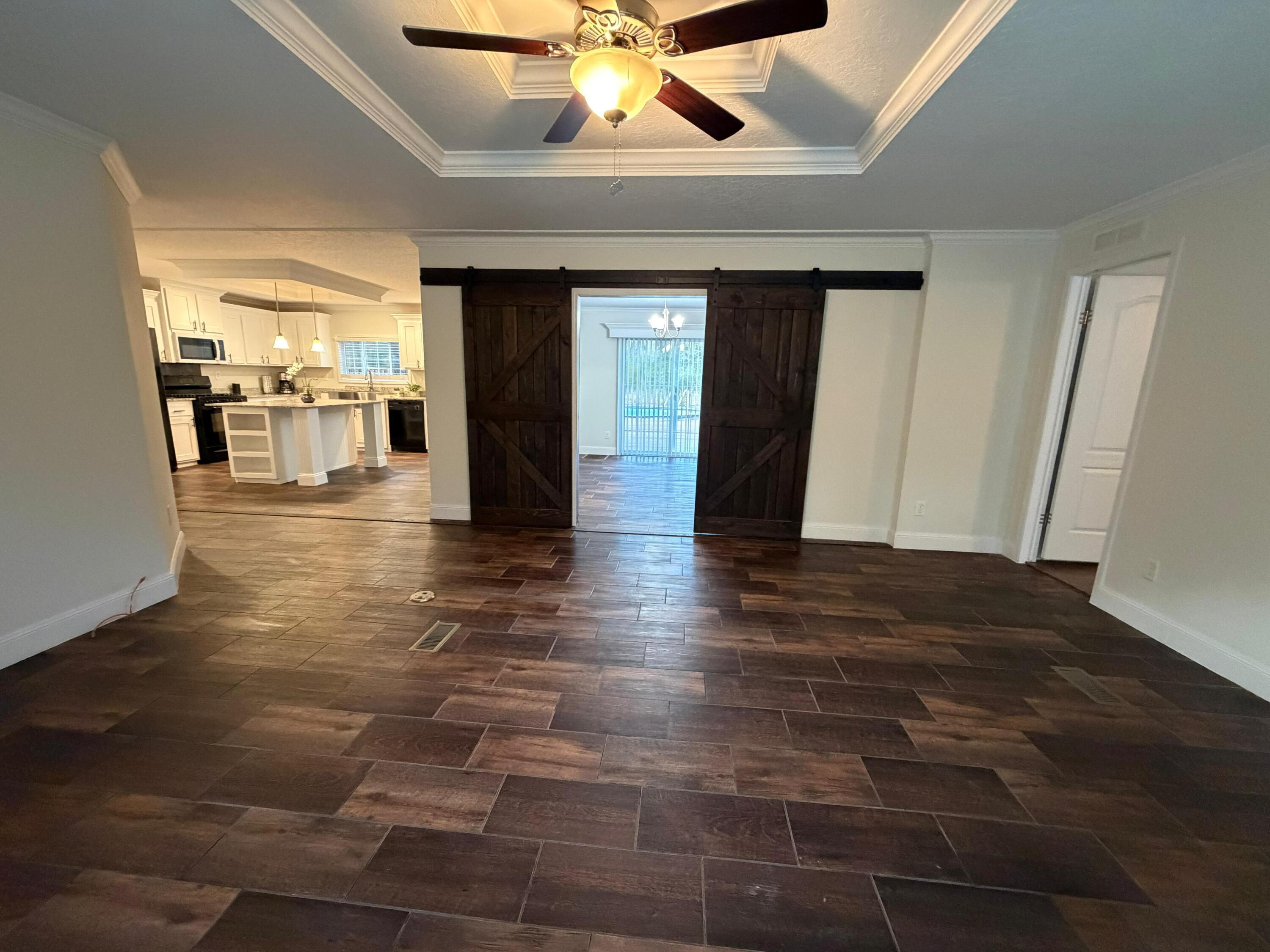 FREEPORT TOWN OF - Residential