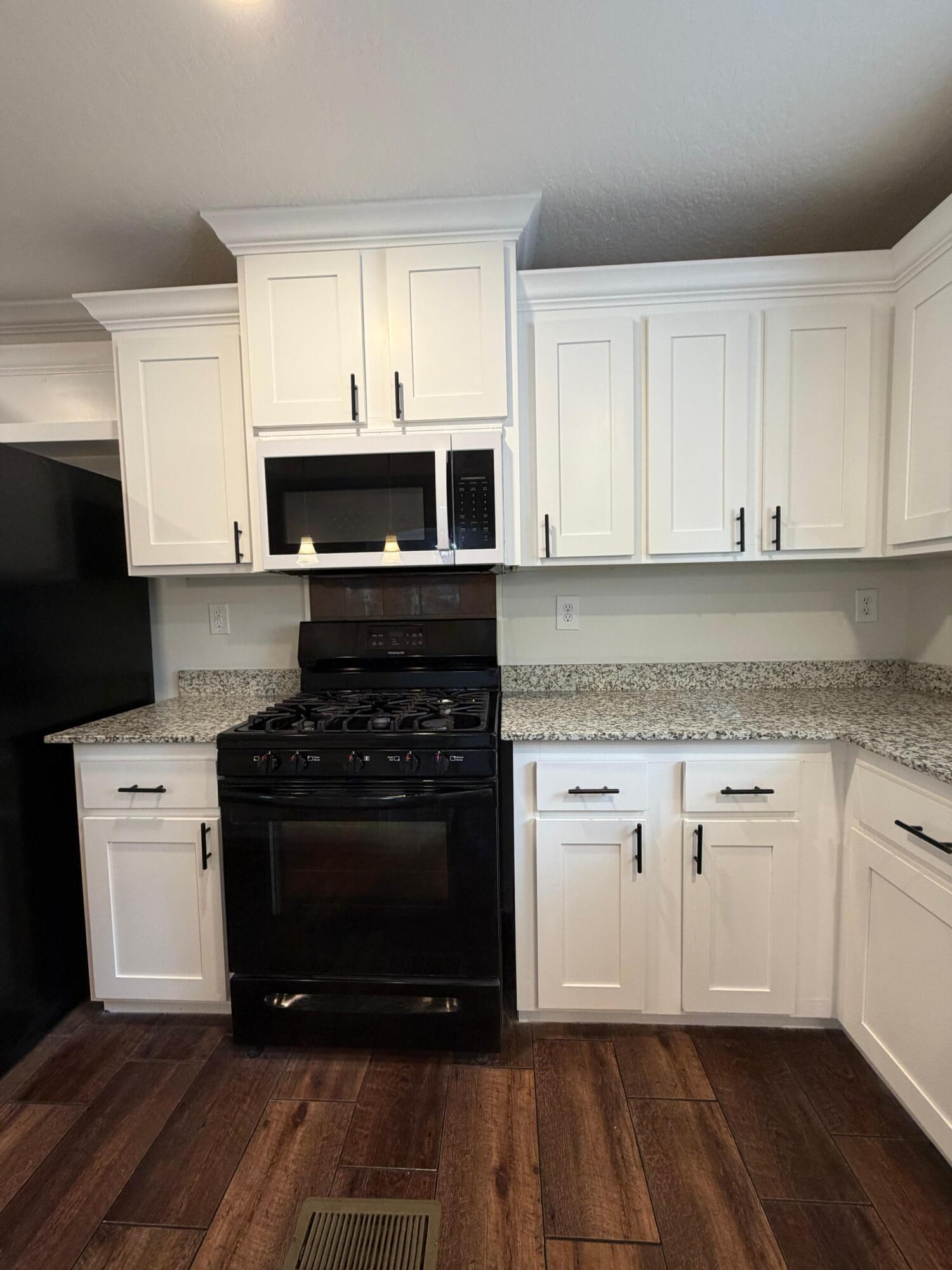 FREEPORT TOWN OF - Residential