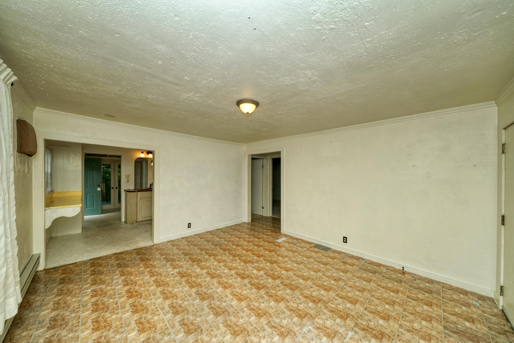 NO RECORDED SUBDIVISION - Residential