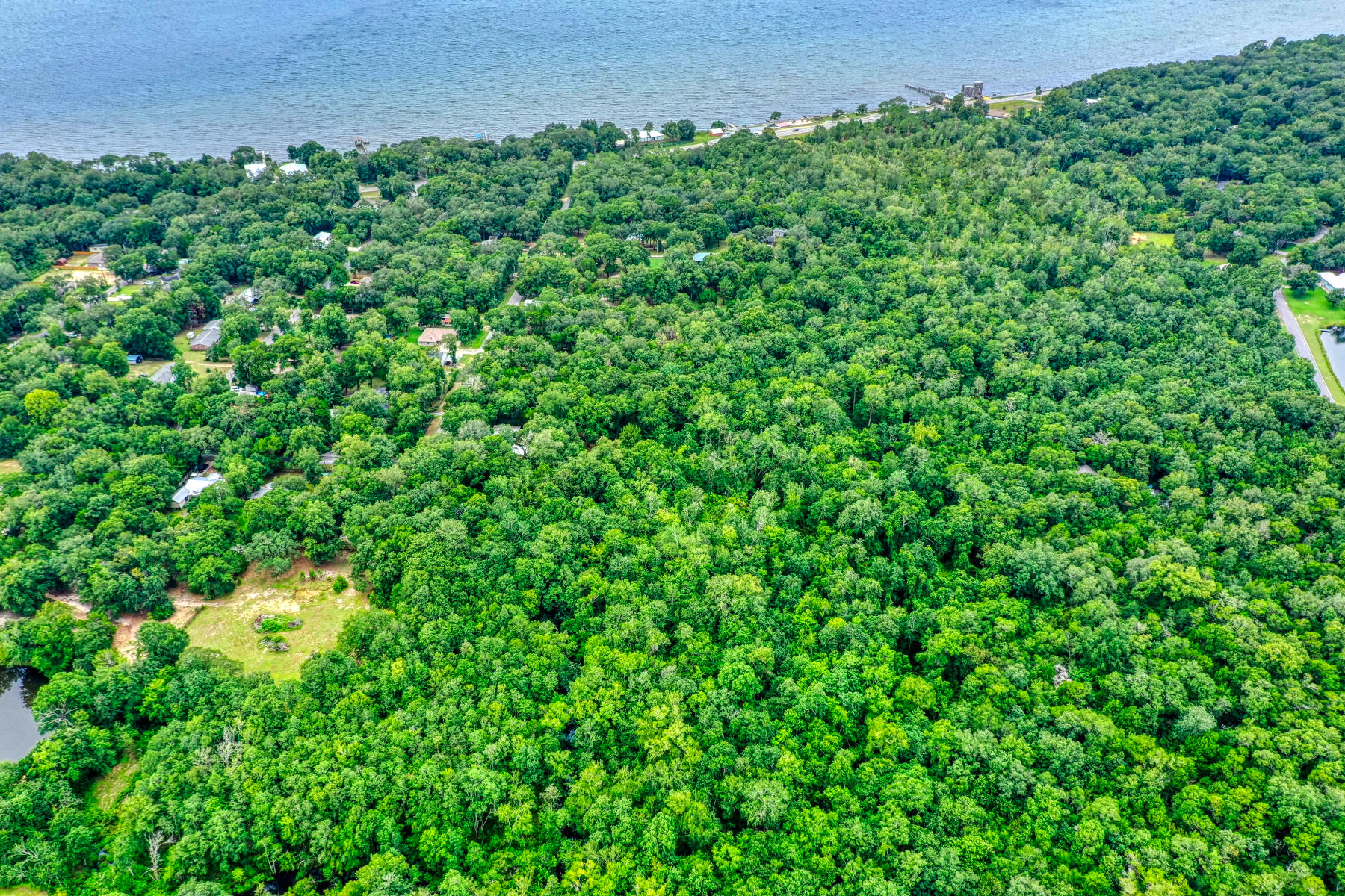 NO RECORDED SUBDIVISION - Residential