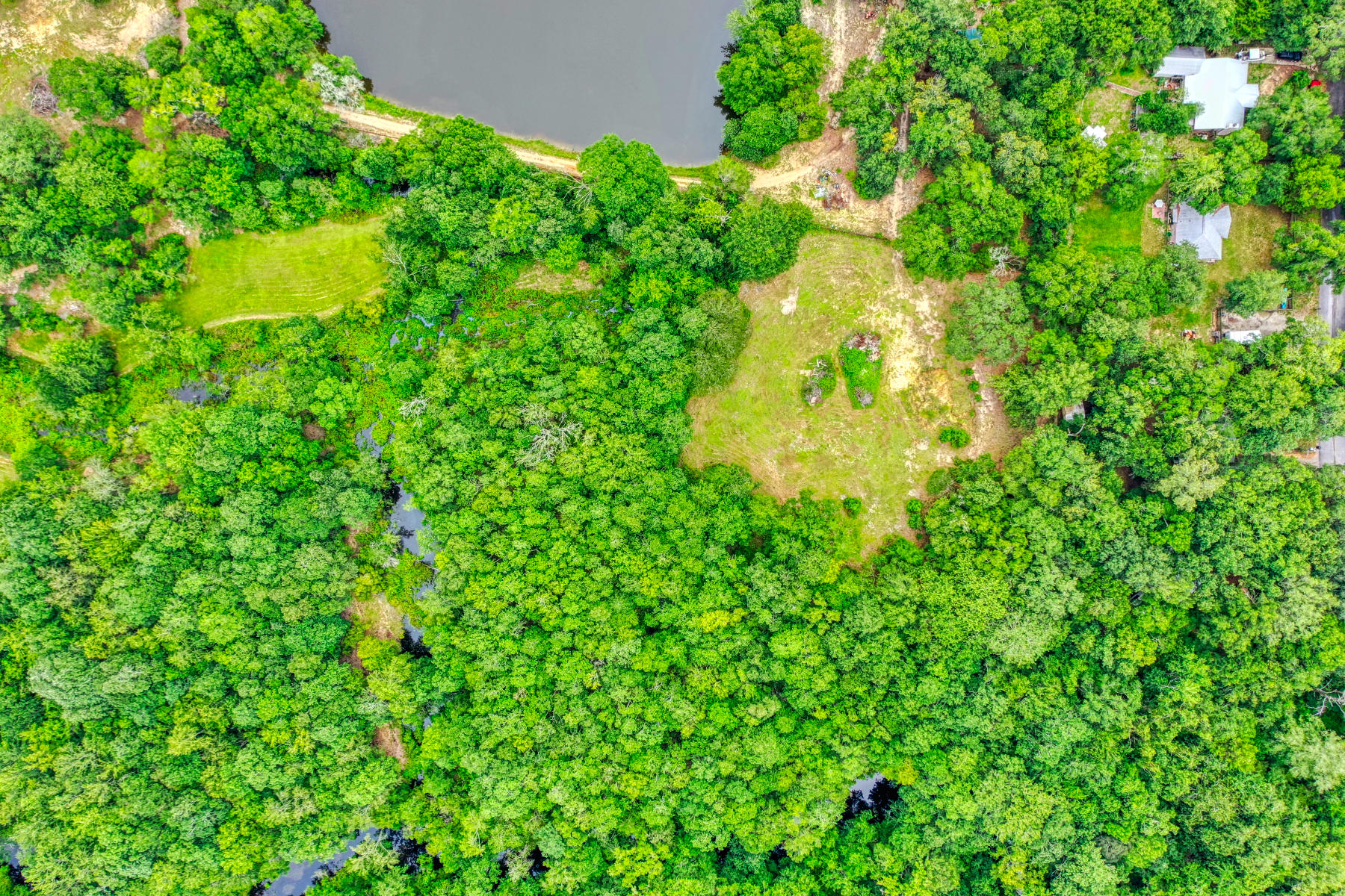 NO RECORDED SUBDIVISION - Residential