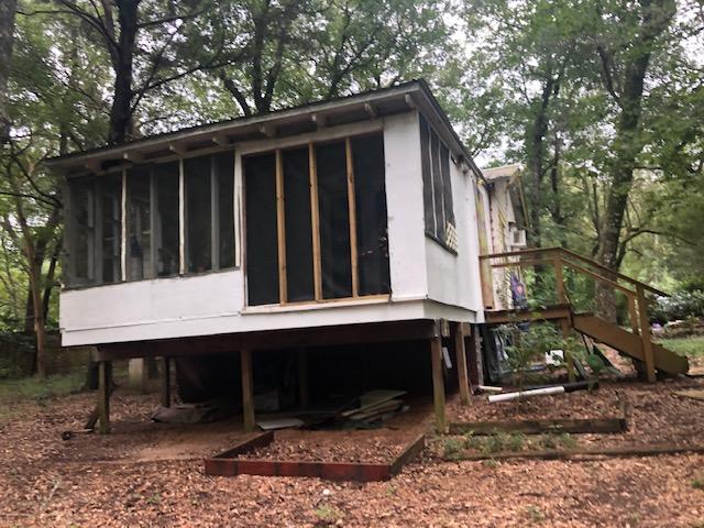 NO RECORDED SUBDIVISION - Residential