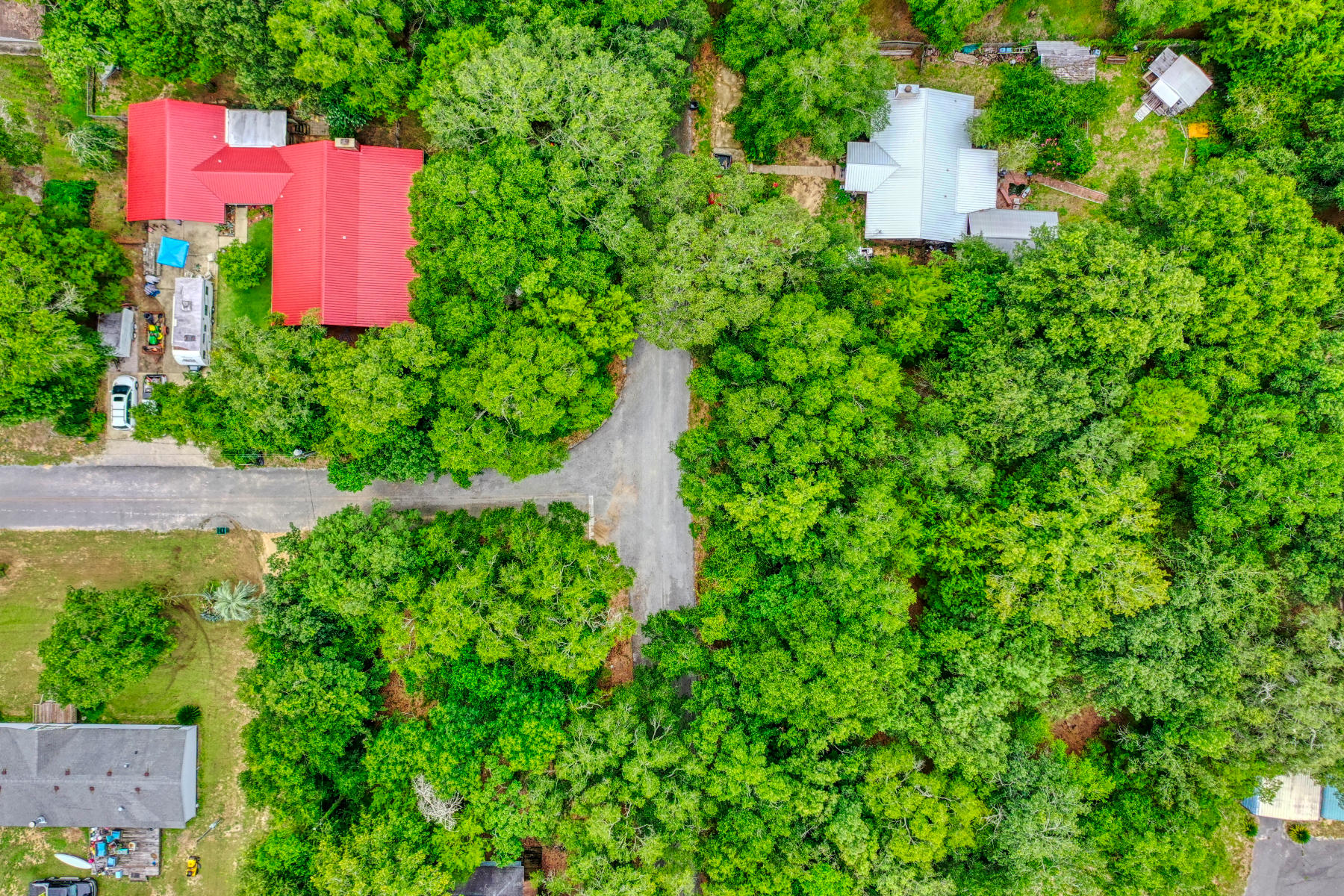 NO RECORDED SUBDIVISION - Residential