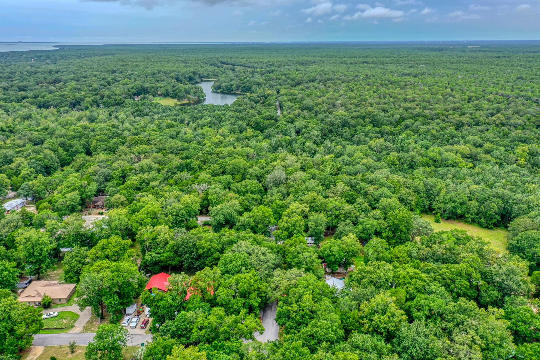 NO RECORDED SUBDIVISION - Residential