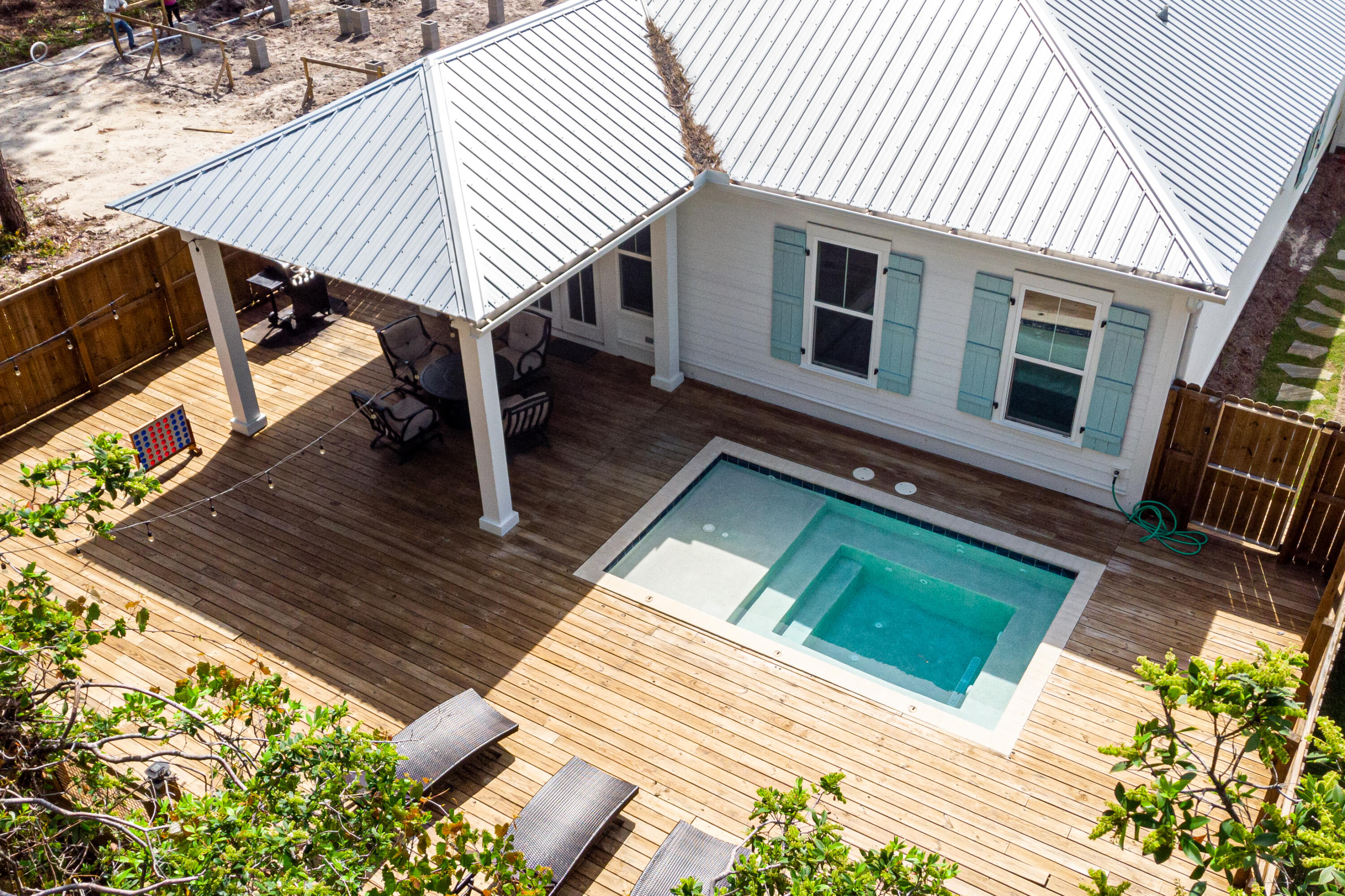 GULF SHORE MANOR - Residential