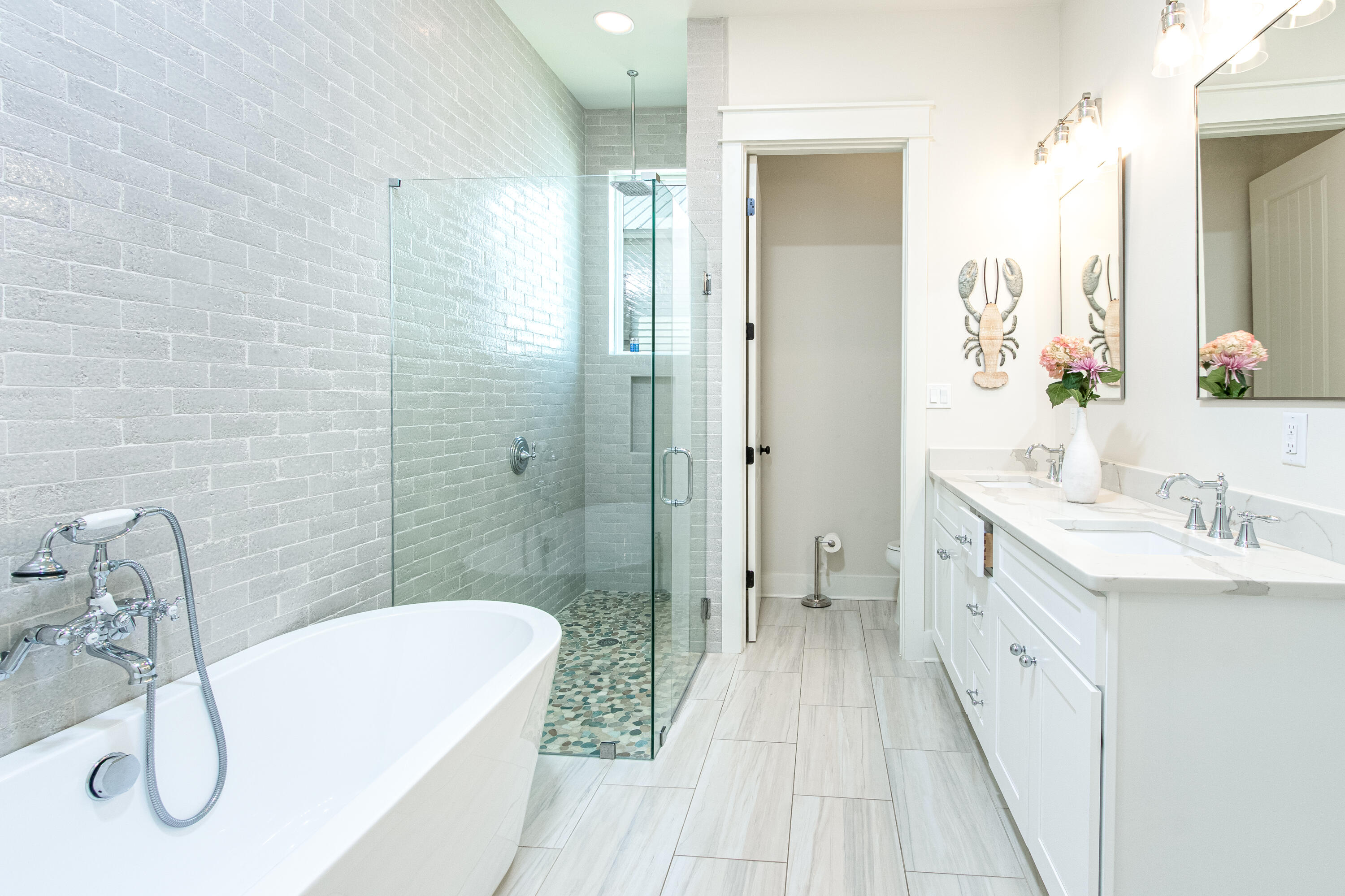 GULF SHORE MANOR - Residential